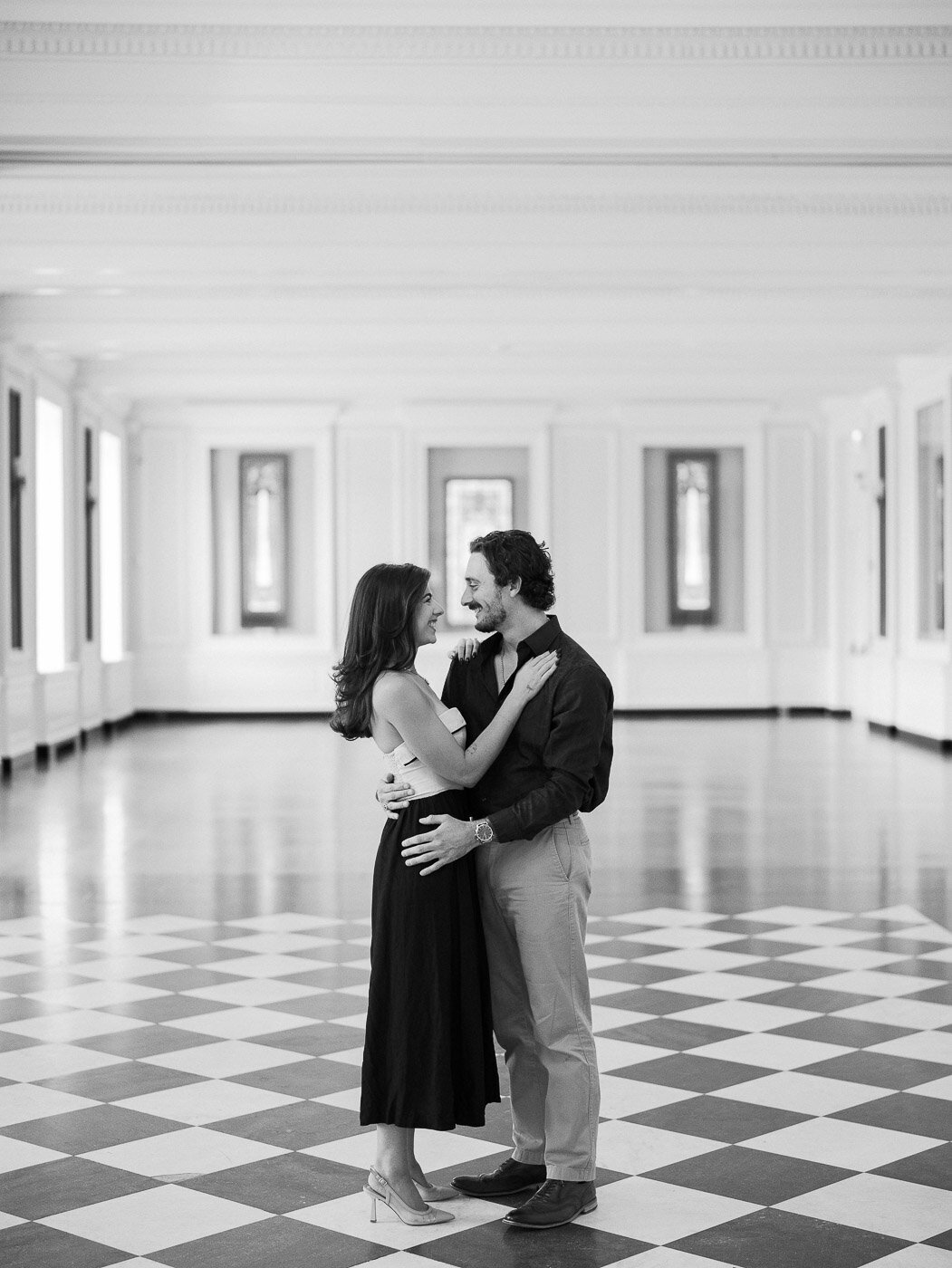 Downtown Chicago Engagement Photos-5