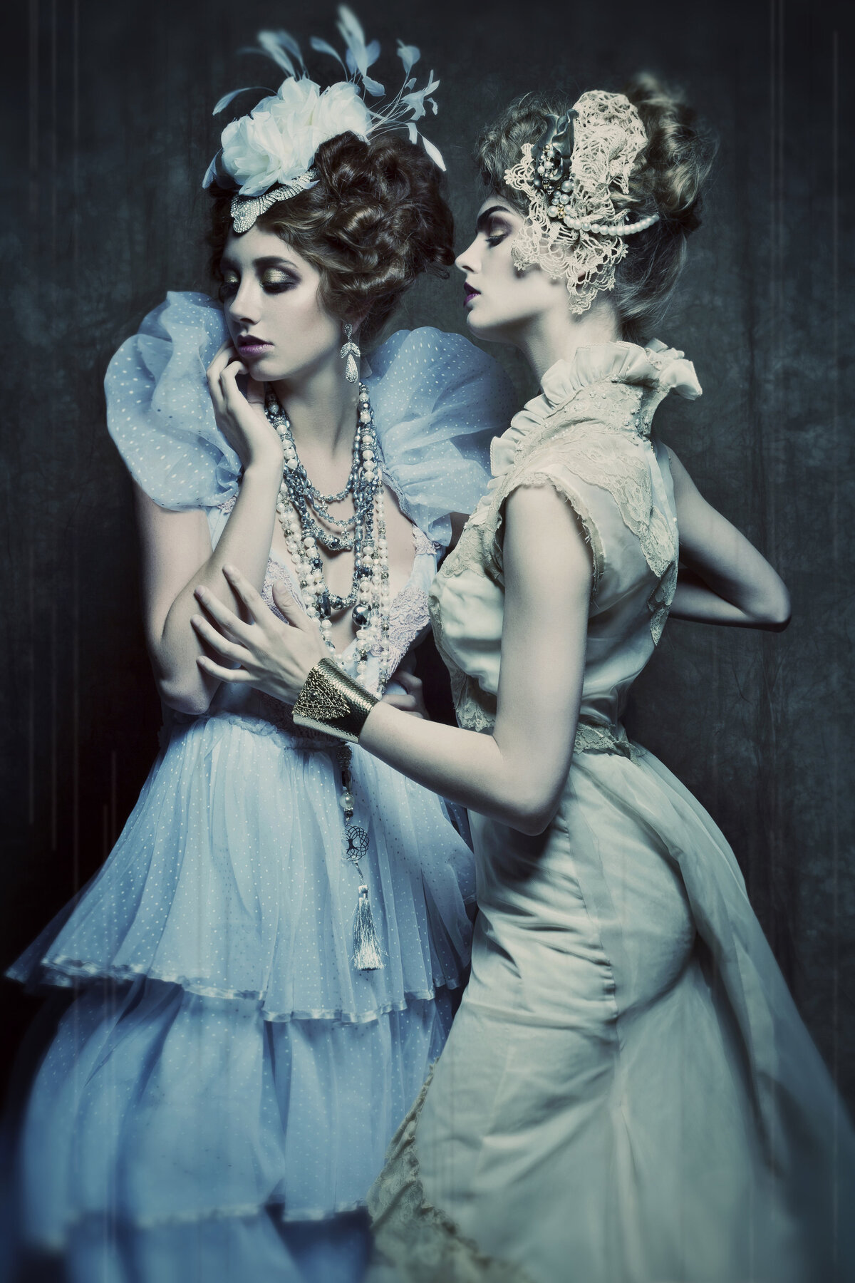 Editorial-fashion-styling-models-gowns (2)