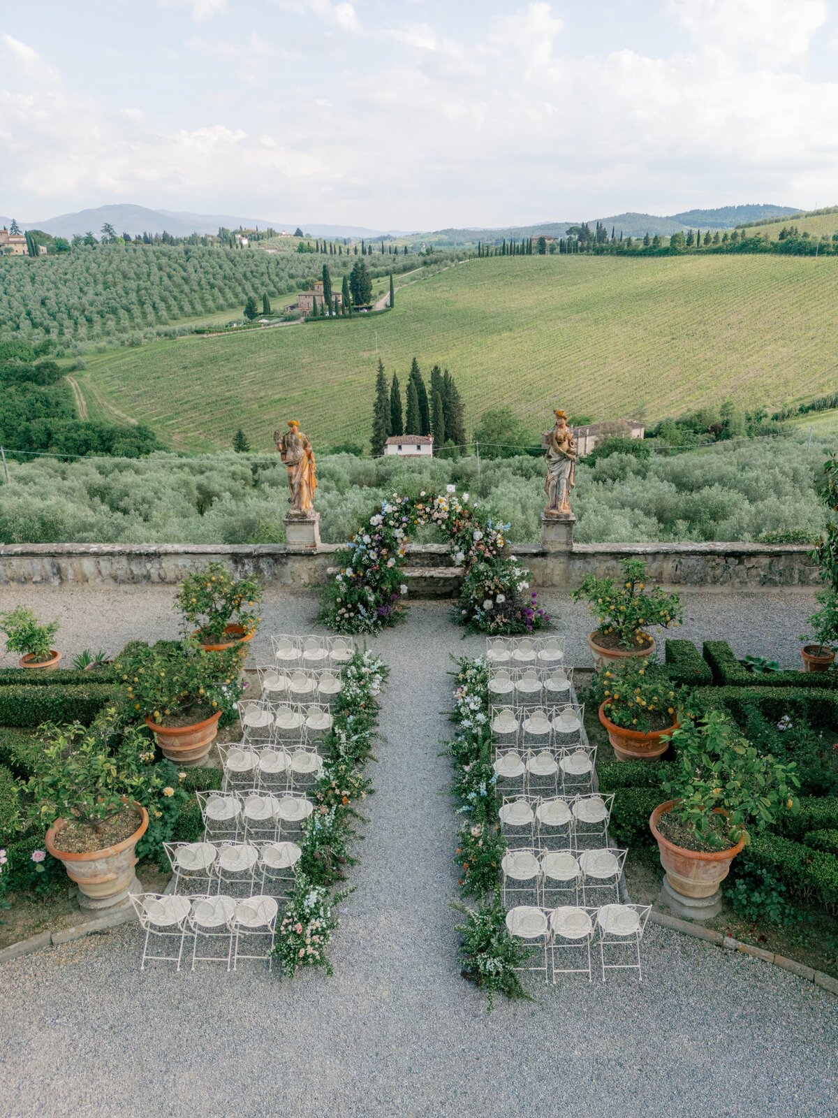 villa-corsini-florence-italy-wedding-larisa-shorina-destination-luxury-photography-186-min