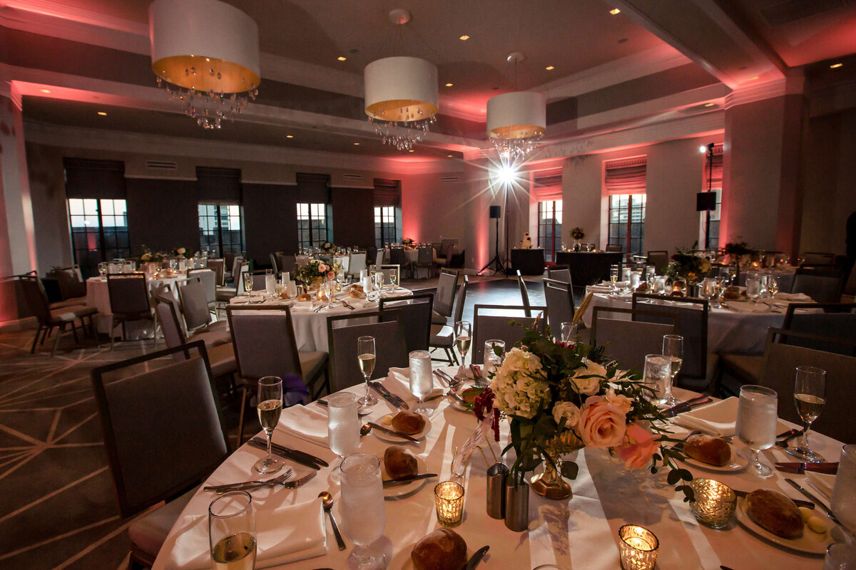 Wedding Reception Red Elegant Round Table Setting