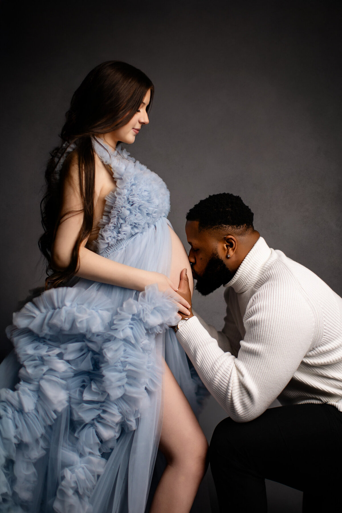 Tontitown maternity photographer, Bentonville maternity photography, maternity portraits Fayetteville AR 