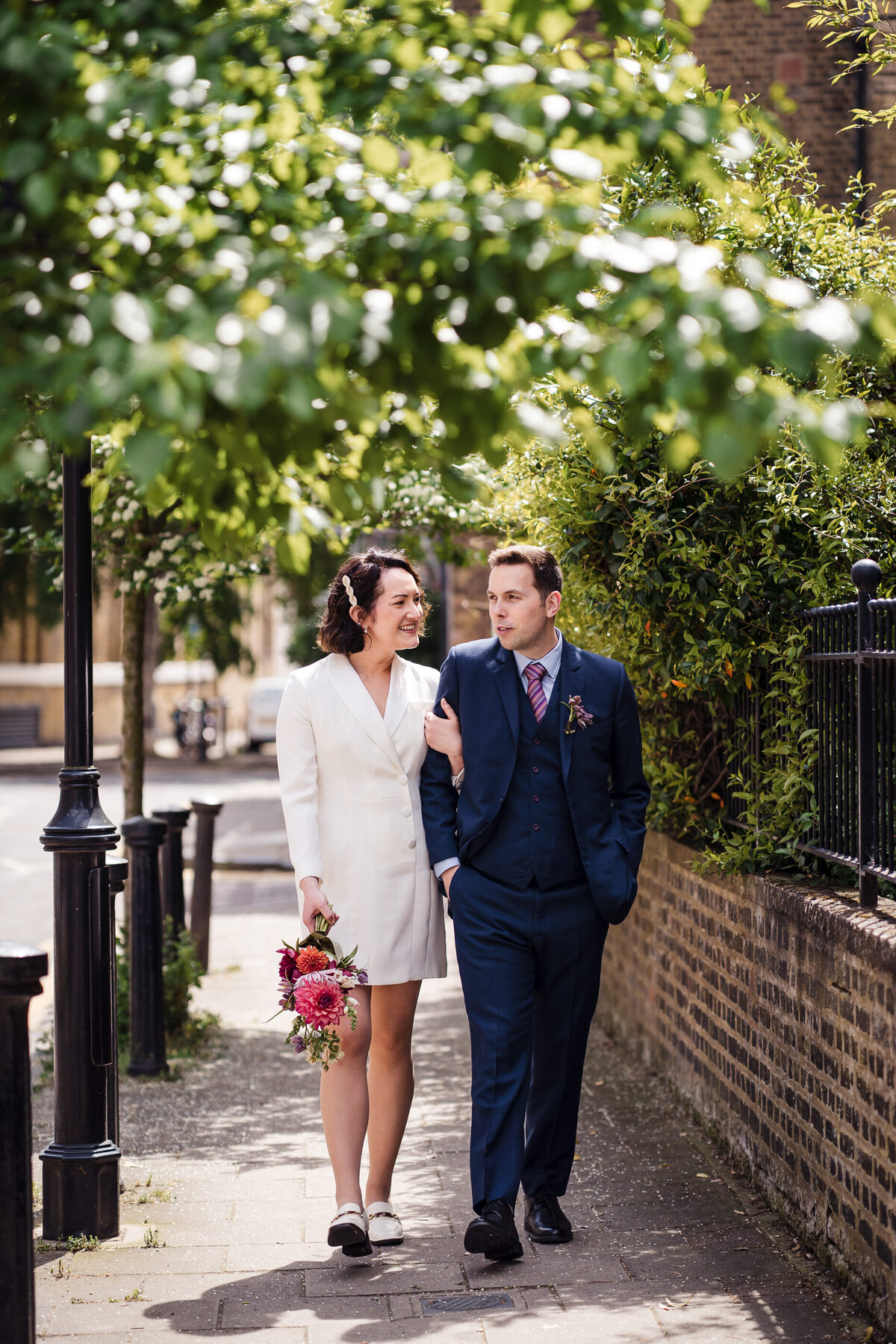 intimate-london-old-marylebone-town-hall-wedding-62