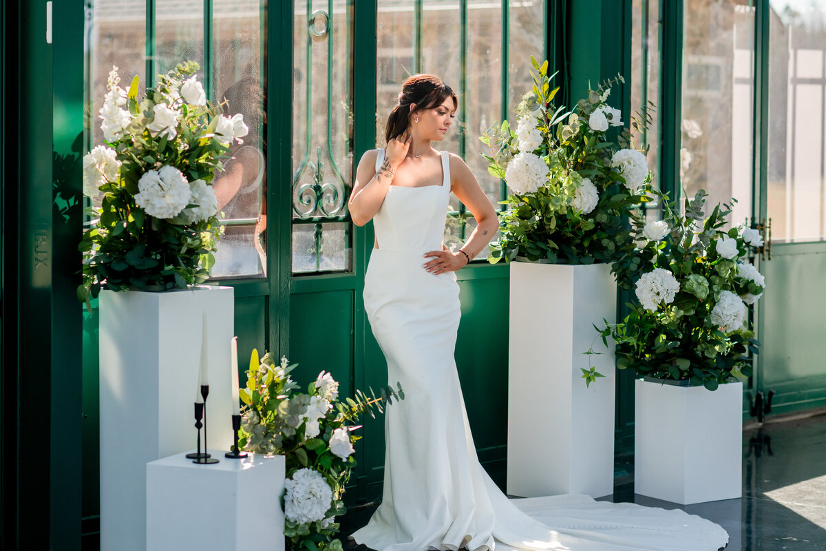 2025_PixelsandWood_JodieBrim_brideGroom-77