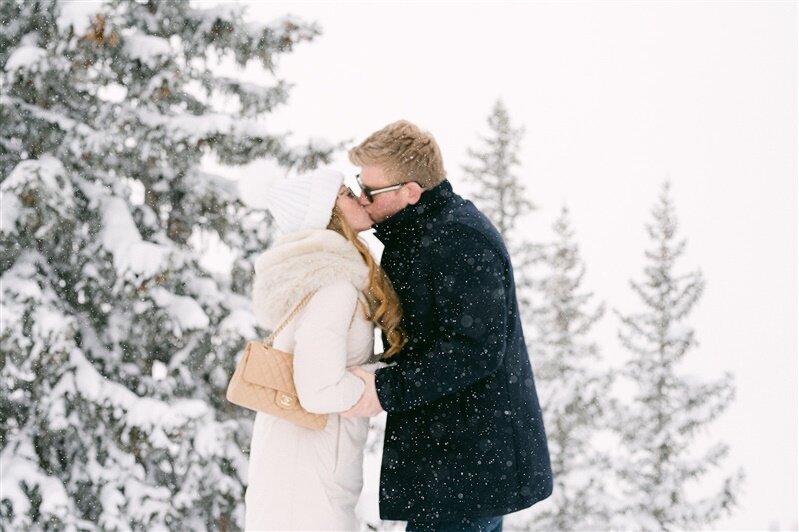Aspen-winter-proposal-Brittany-Jason-shoot-by-Jacie-Marguerite--93-21