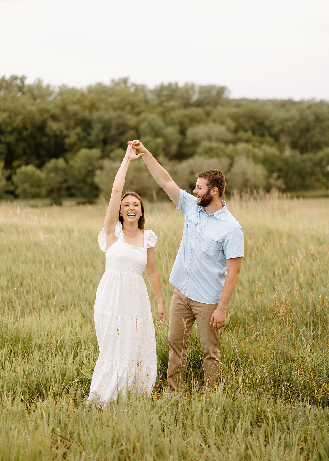 weddingphotosnebraskaweddingphotographeriowaweddingphotographeromahaweddingphotographerlincolnweddingphotographer-tayloruthphotography-108_websize