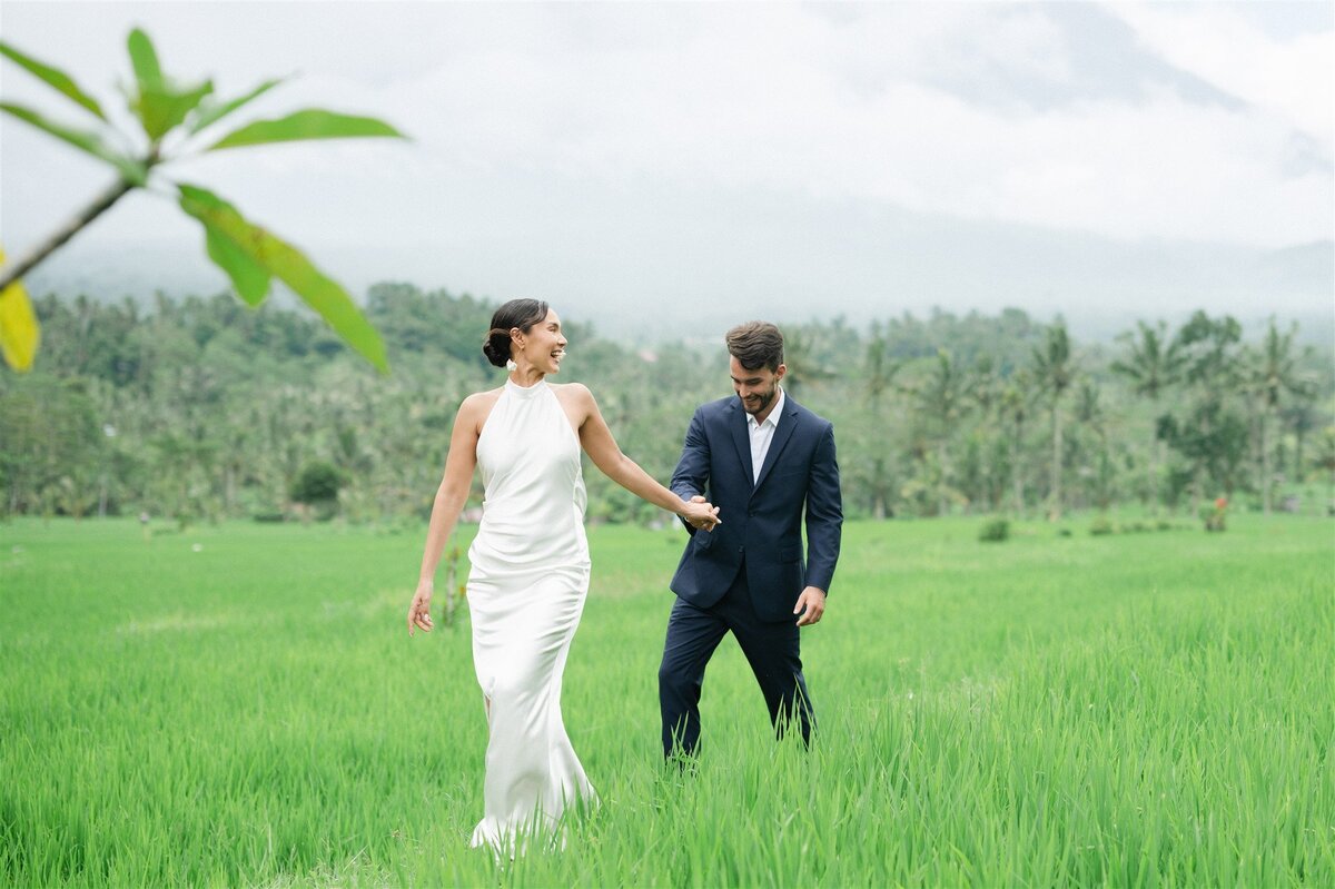 studio-dukesa-amy-huang-fine-art-destination-wedding-film-photography-showit-design-partner-bali-hideout-5