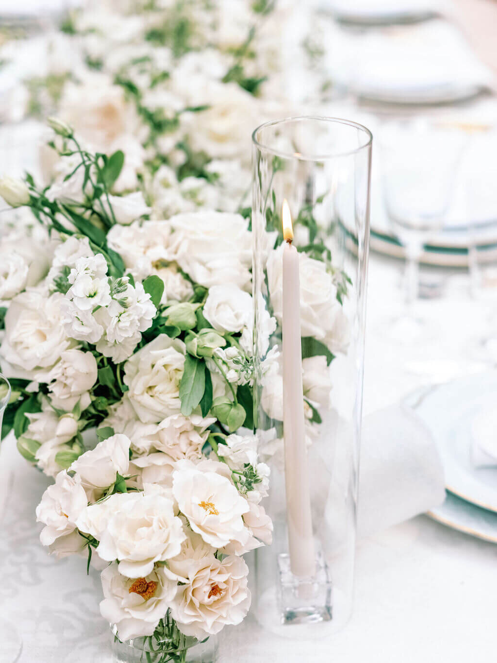 carolina-tyler-wedding-reception-table-setting-springvale-floral