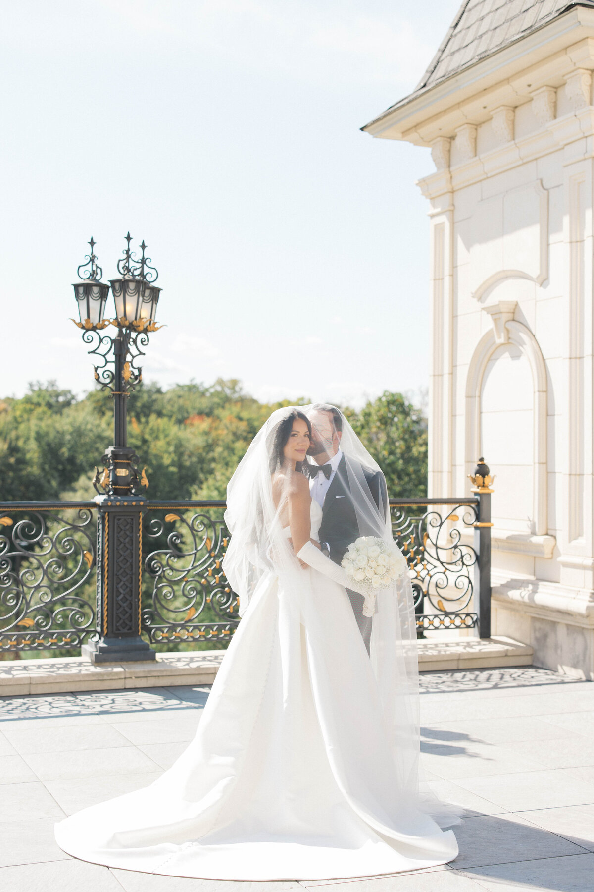Molly Sue Photography New Jersey + East Coast Wedding Photographer Romantic Imagery Engagement Lifestyle Heirloom Wedding Albums8