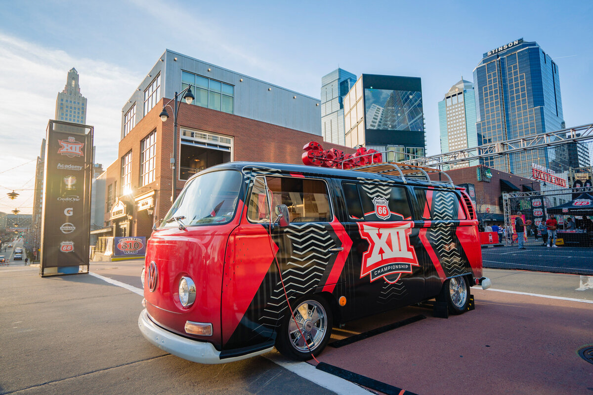 kansas-city-marketing-photography-products-0101-red-promotional-van-on-city-street