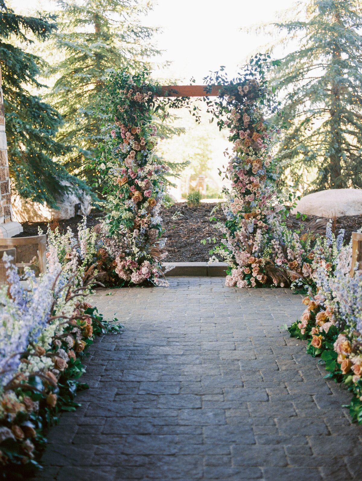 AJ_StRegisWeddingPreviews_MLE023