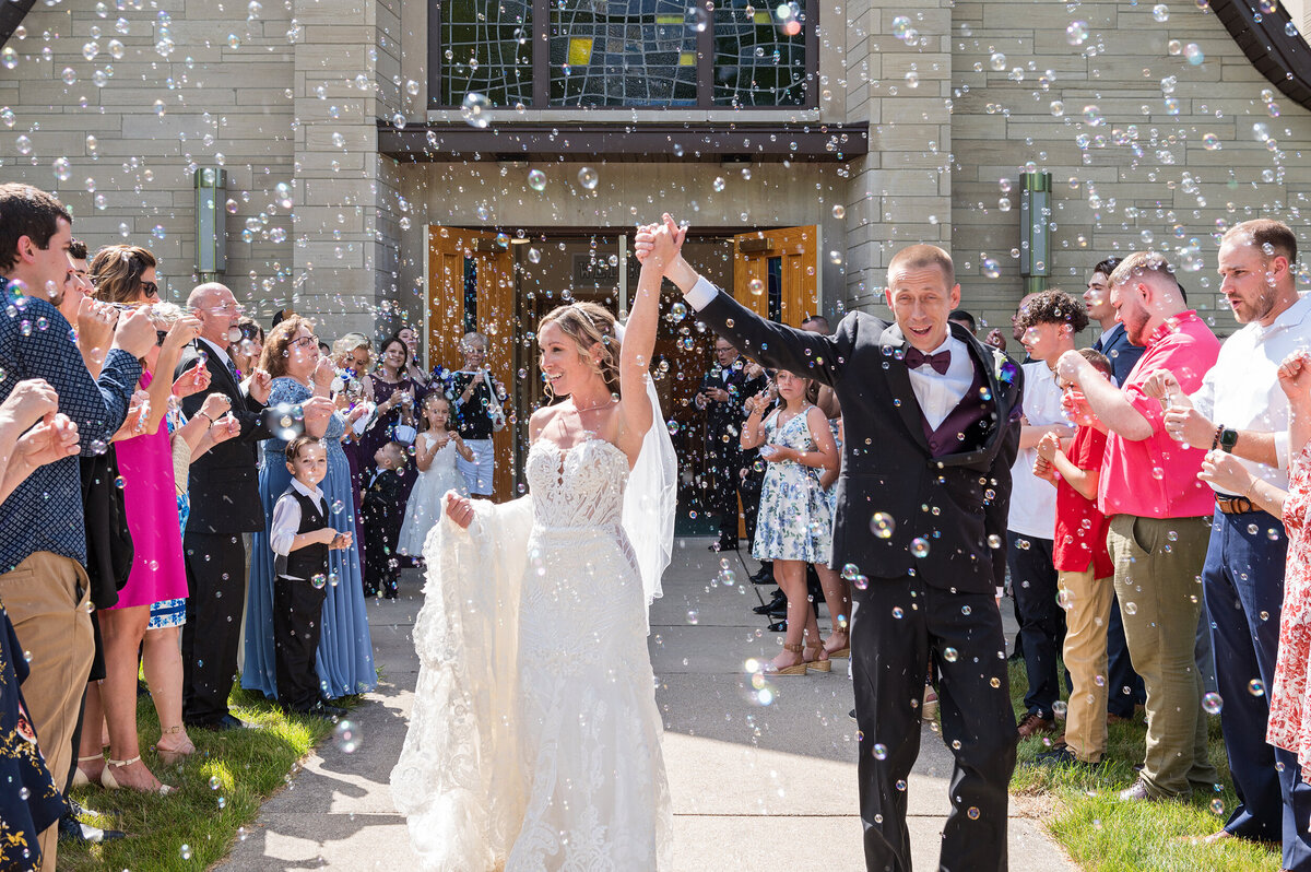 Detroit-Wedding-Photographer-The-Landing-073