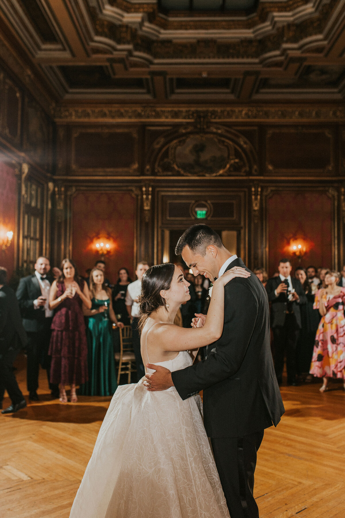 WELLING-FLORES.Wedding.EngineersClub-rcptn-190