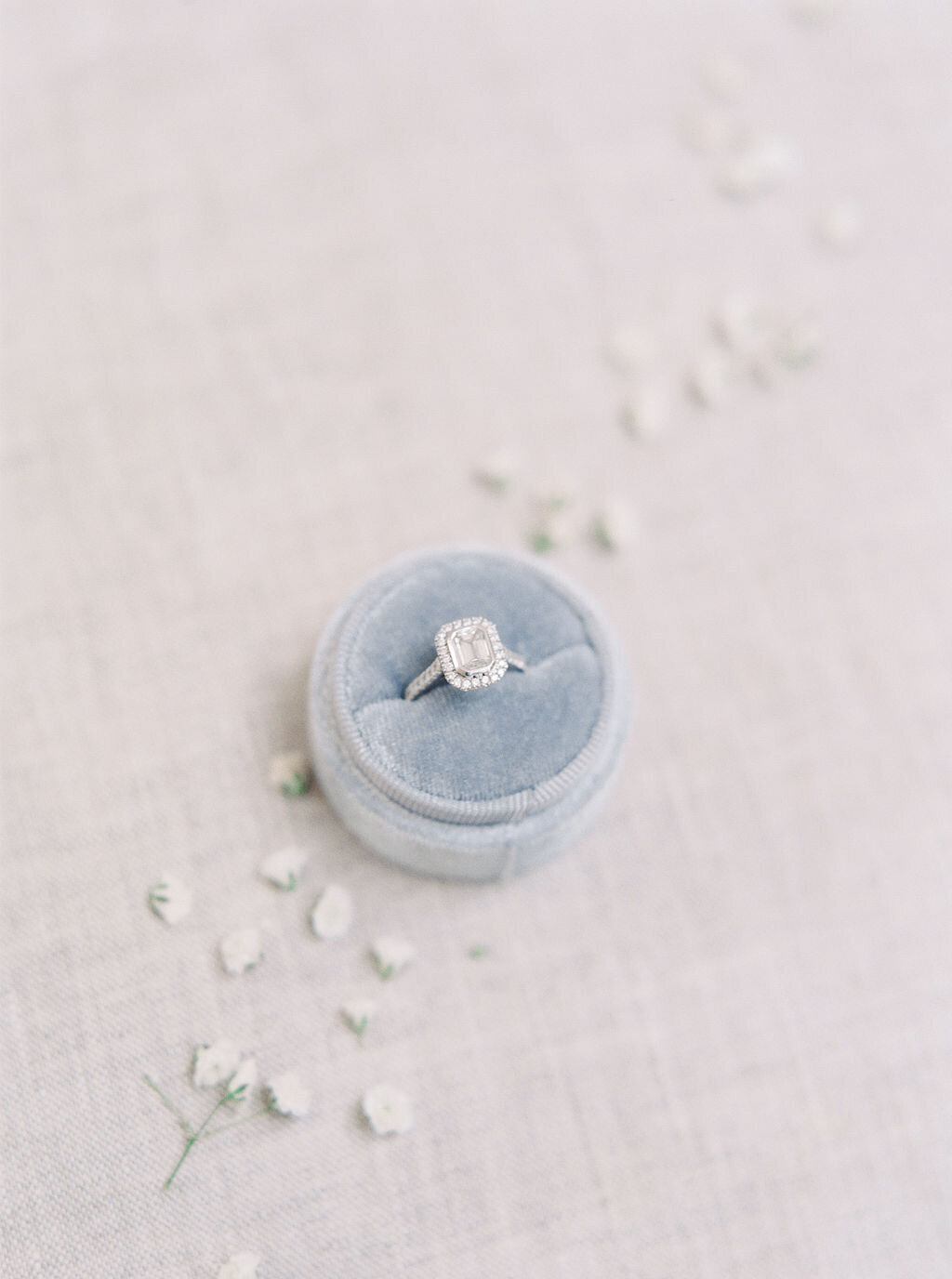 best-italy-wedding-photographer-soft-airy-lake-como-garda-mike-hannah-previews-24
