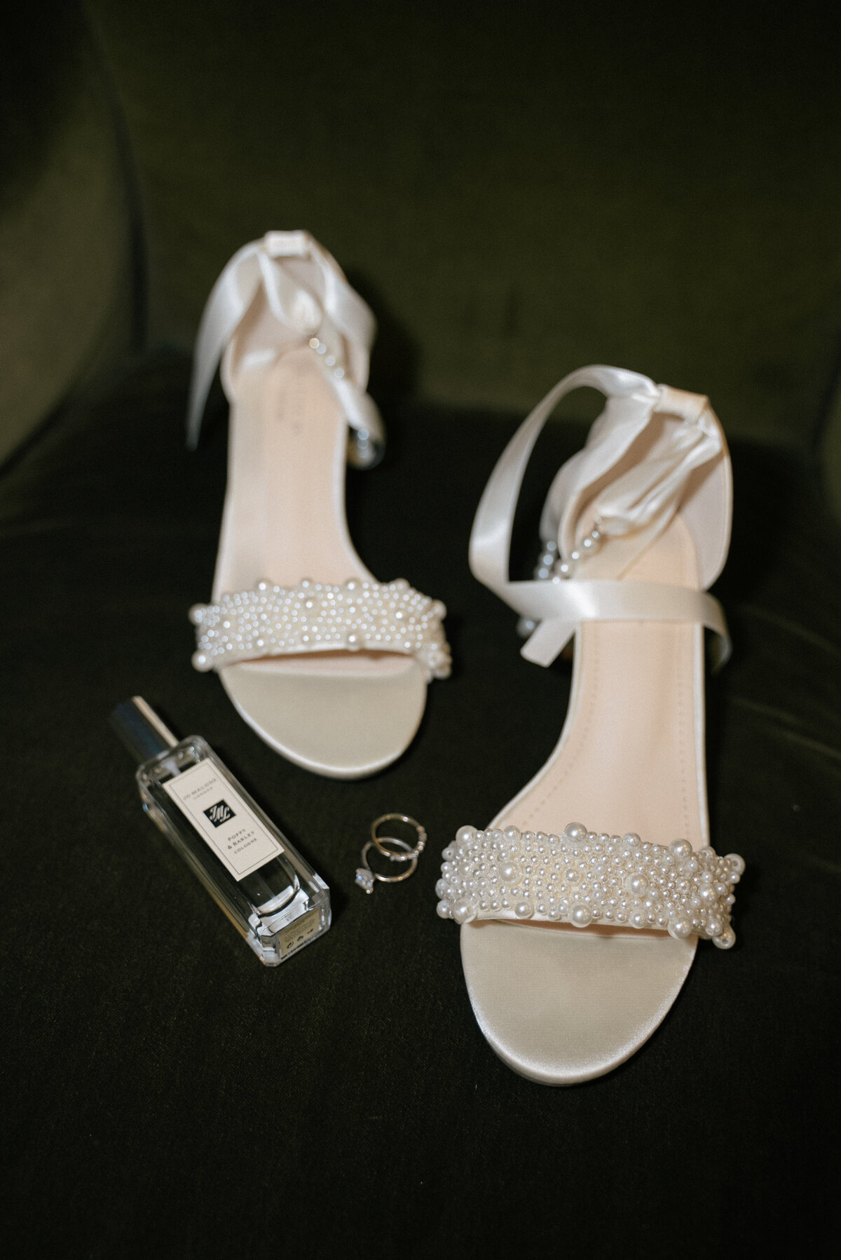 timeless-summer-wedding-twin-cities-minnesota-03