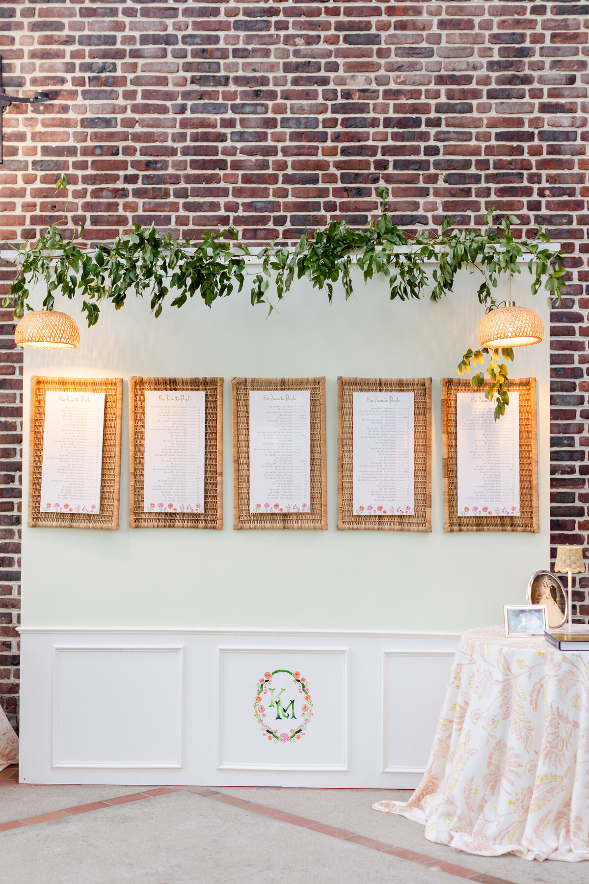 wedding-escort-card-decor