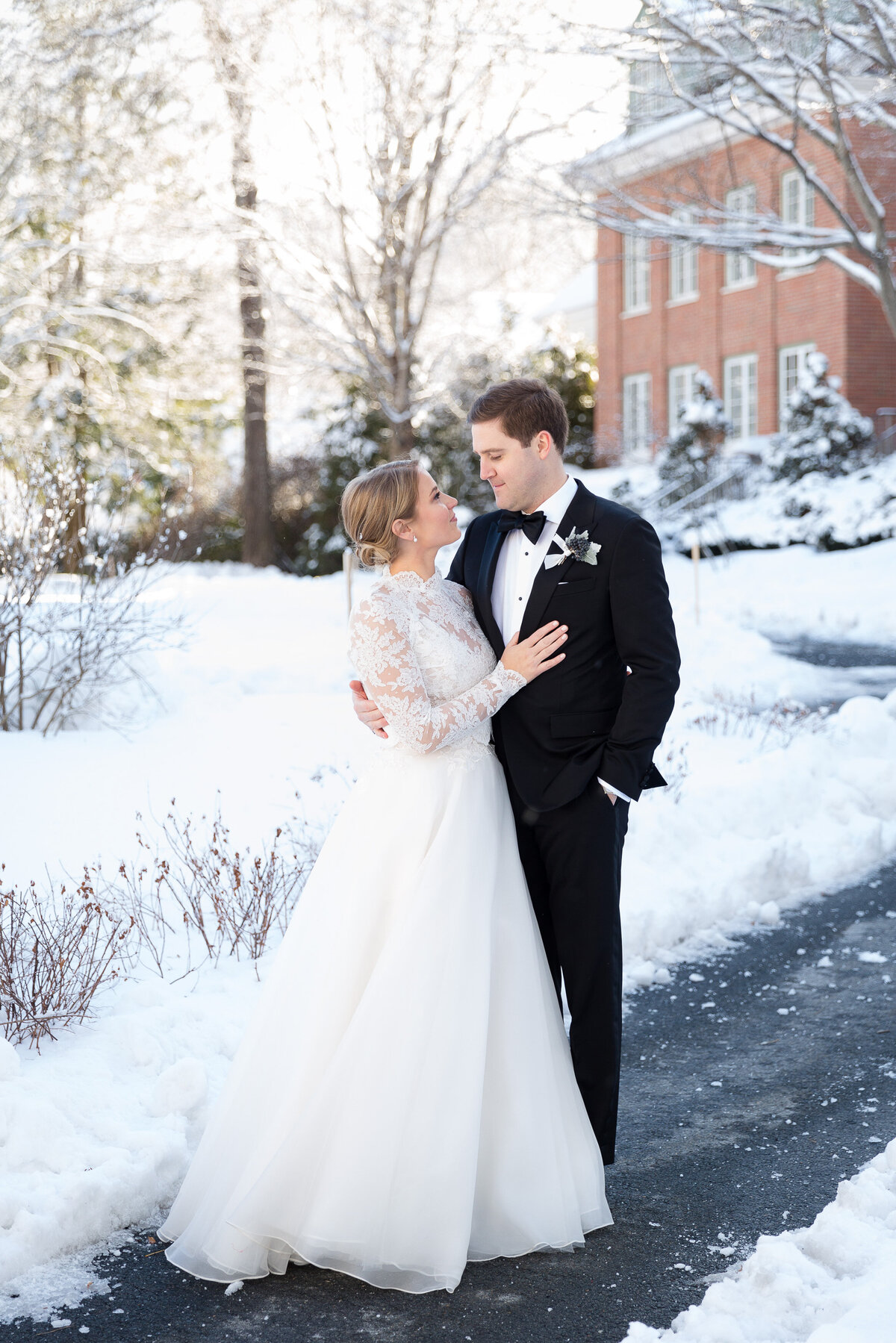 Woodstock-Inn-Vermont-Winter-Wedding-30