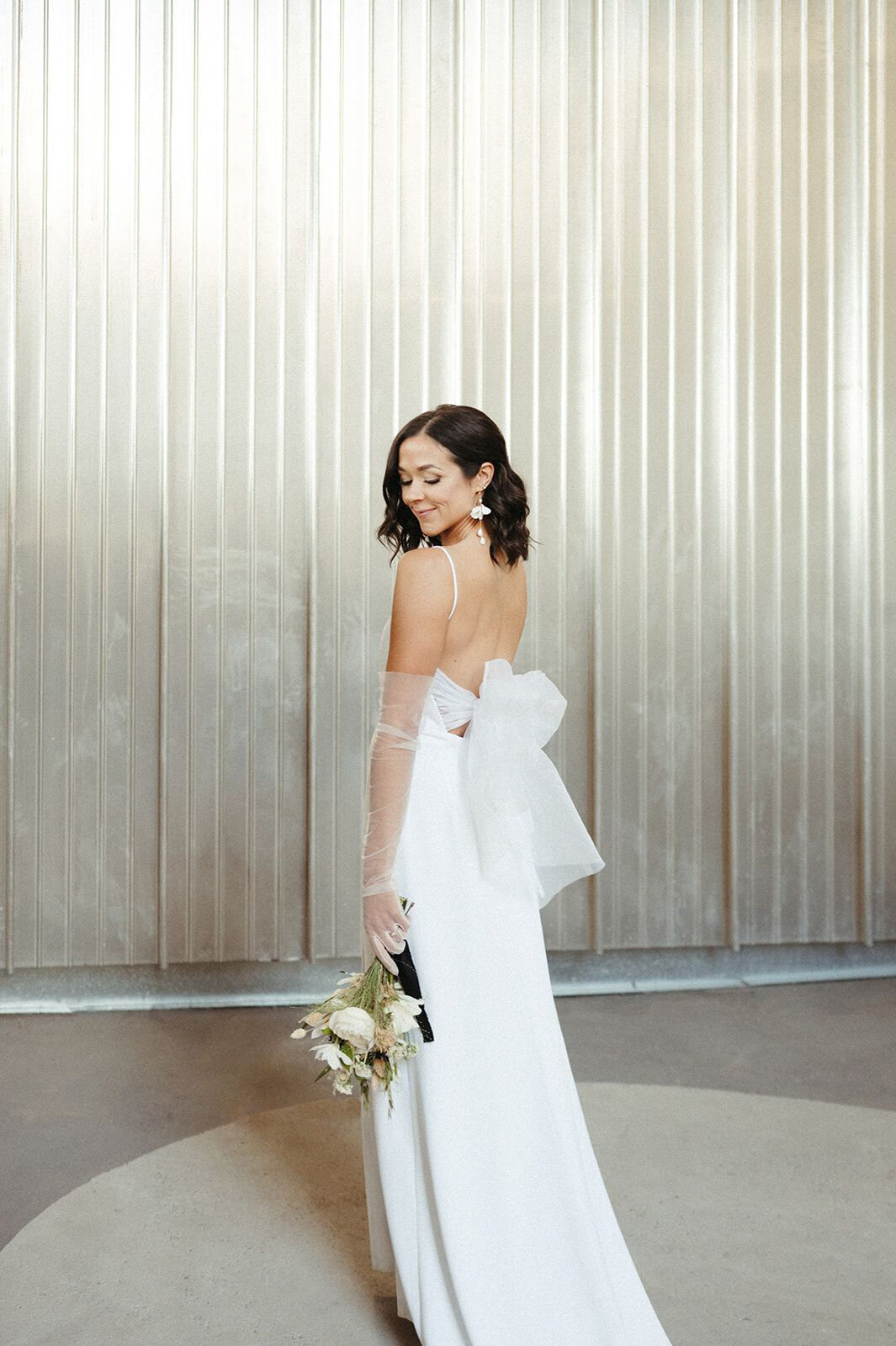 Stunning bridal portrait, coordinated by Coco & Ash, an intimate and modern wedding planner based in Calgary, Alberta.  Featured on the Brontë Bride Vendor Guide.