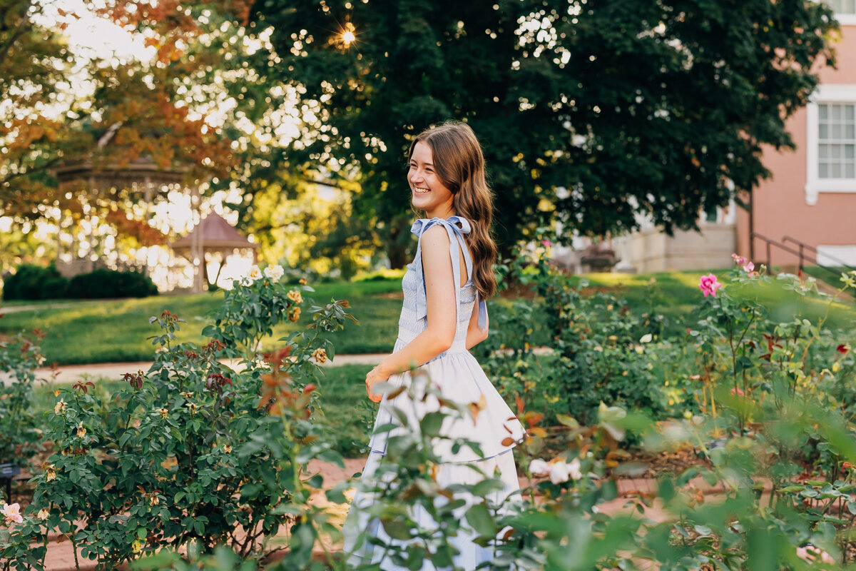 Belmont_University_Senior_Portrait_Session-29