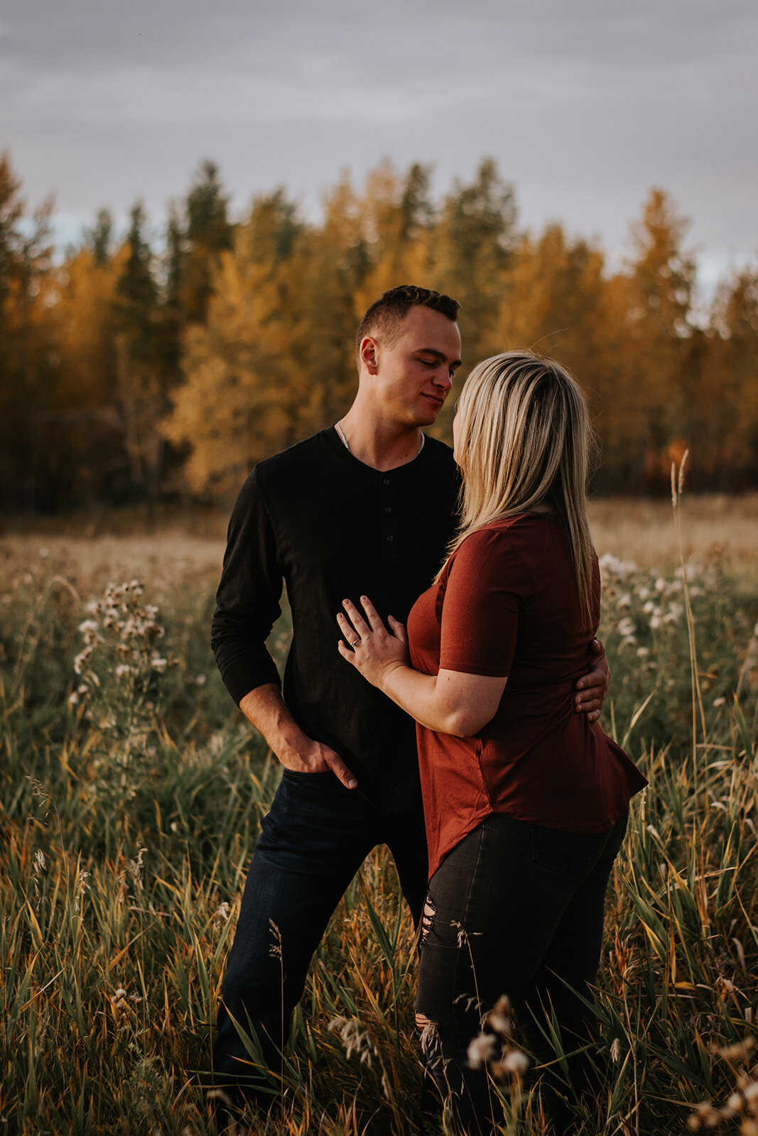 candid engagement photographer alberta