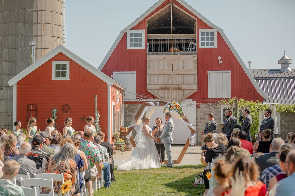 Savanah  Brogun Wedding - DVX20244