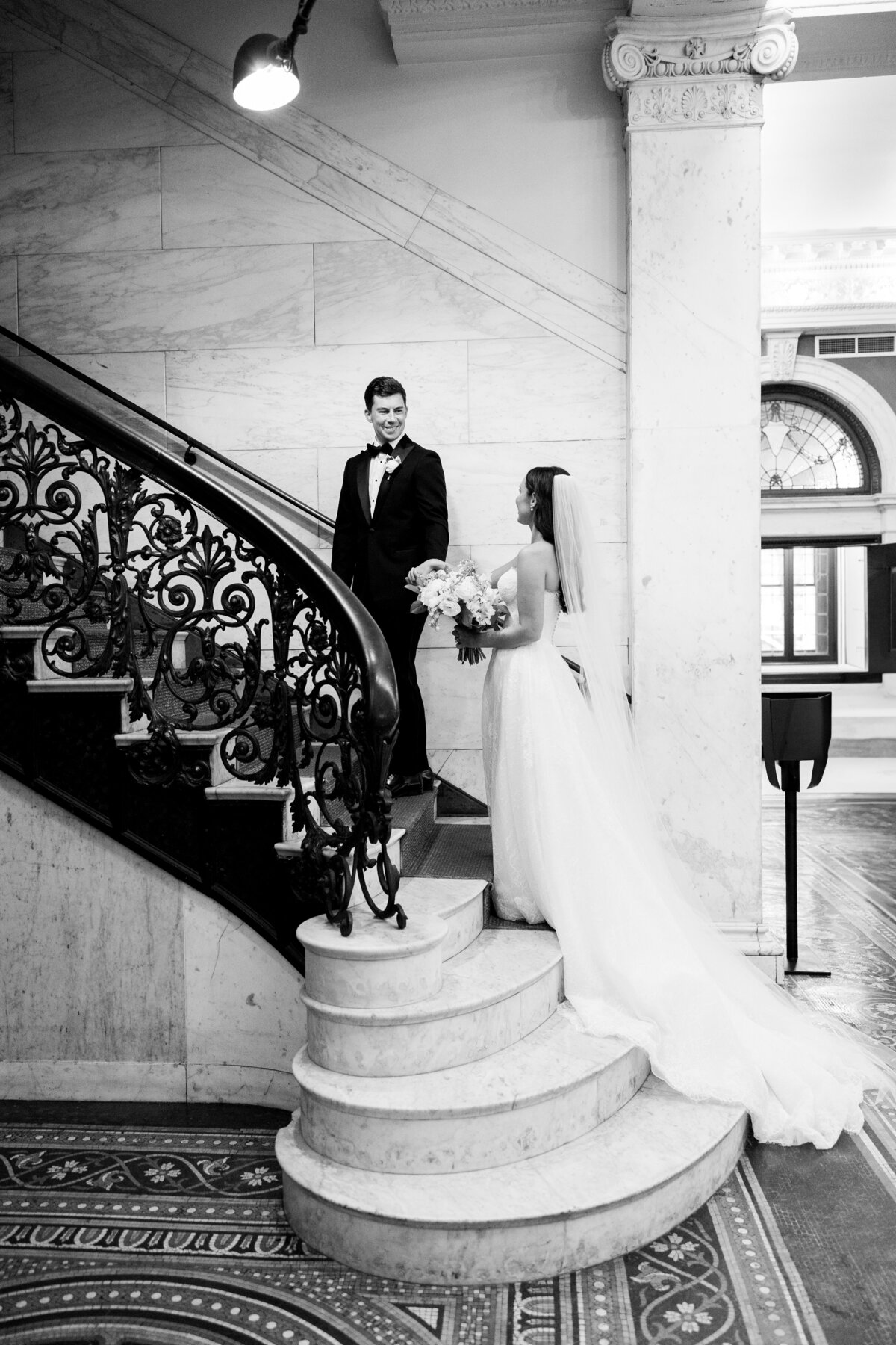8E9A0326_Daniela Cardili Photography Chicago Illinois Wedding Engagement Photographer Timeline Luxury Classic  Destination Worldwide Traveling Travel3540