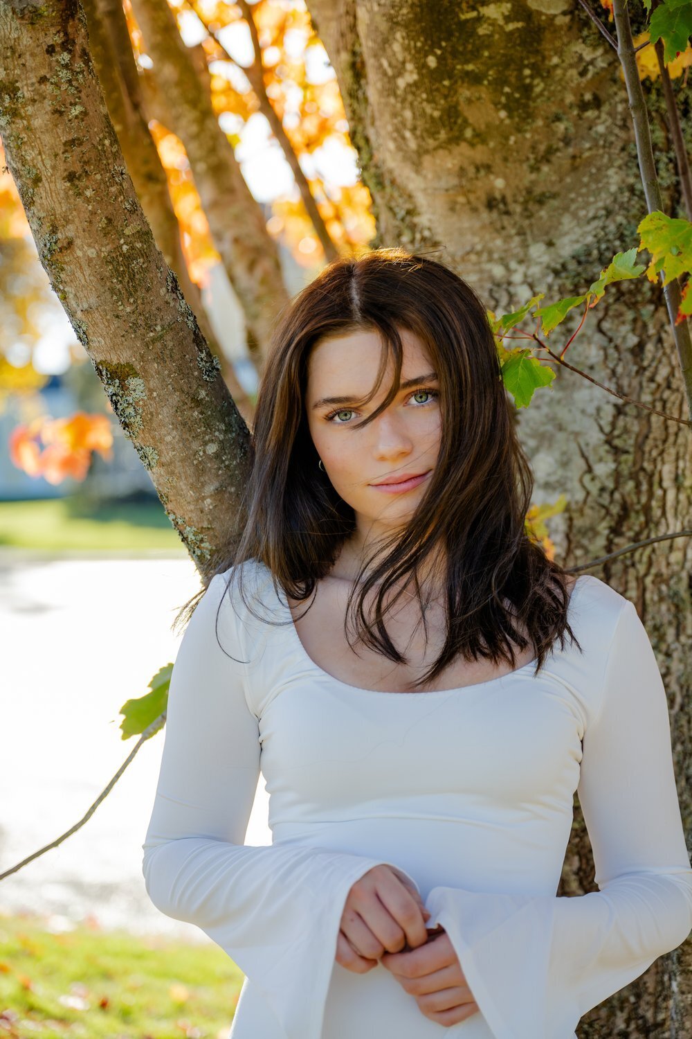 fall senior portrait autumn leaves