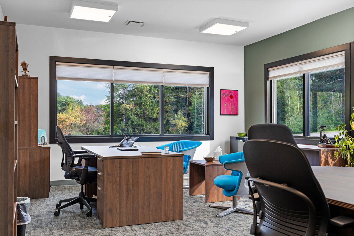 125-web-or-mls-JEL08979