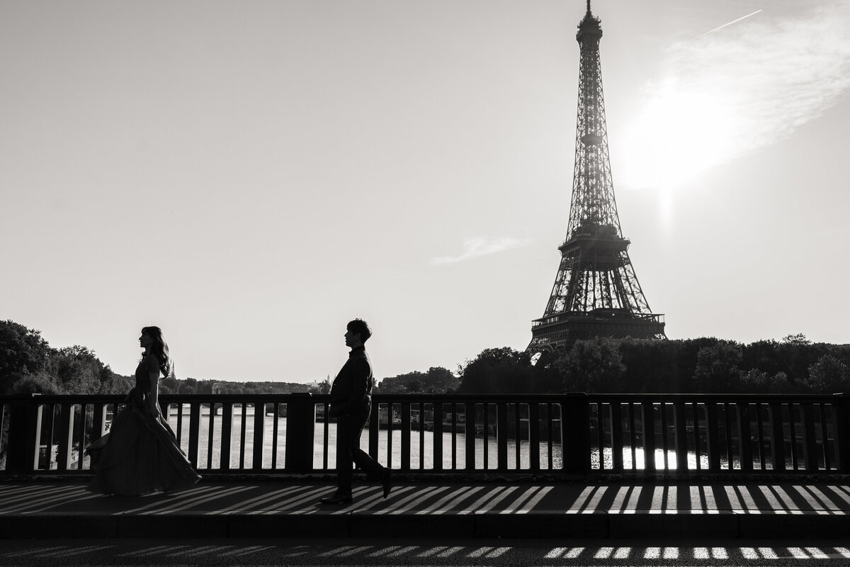 Paris_photowedding_PontBir-Hakeim_24