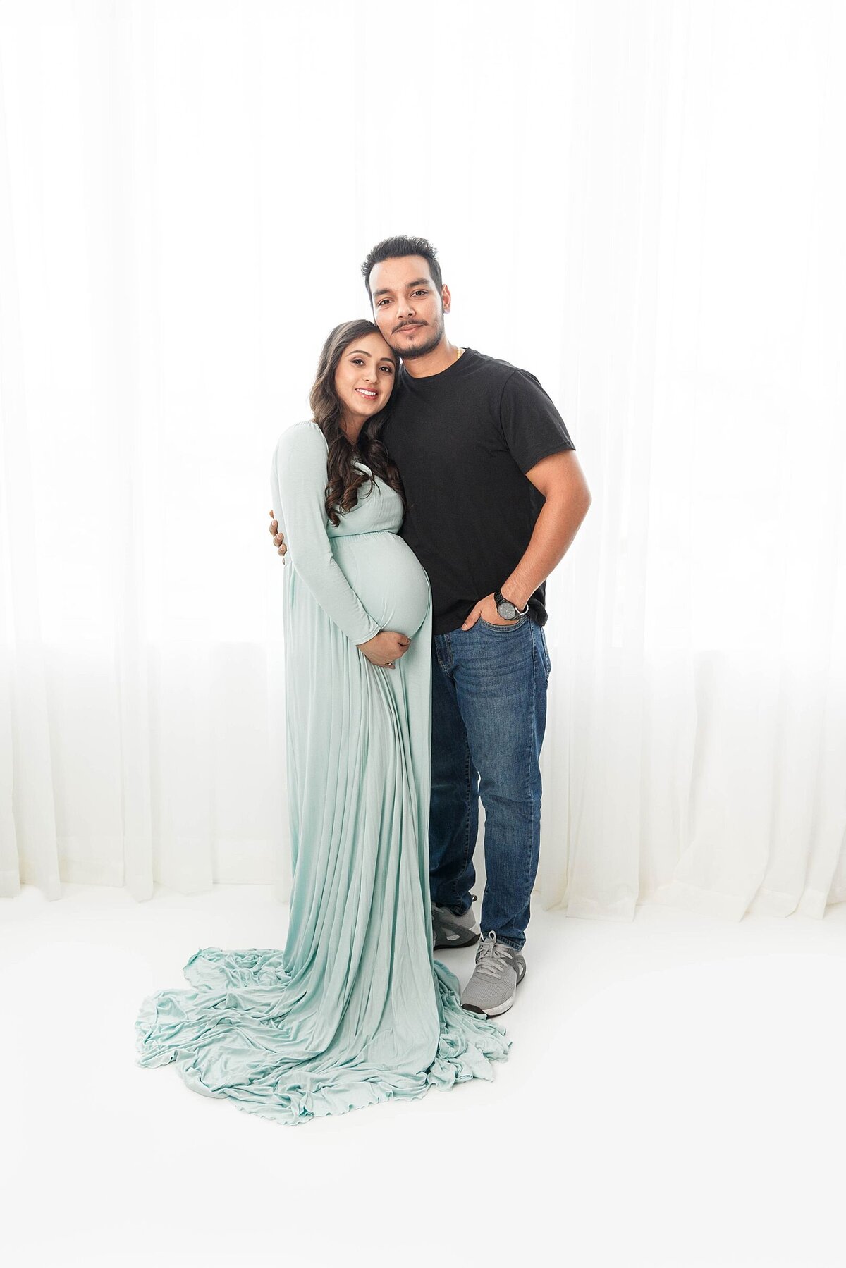 Sandhu-maternity-1