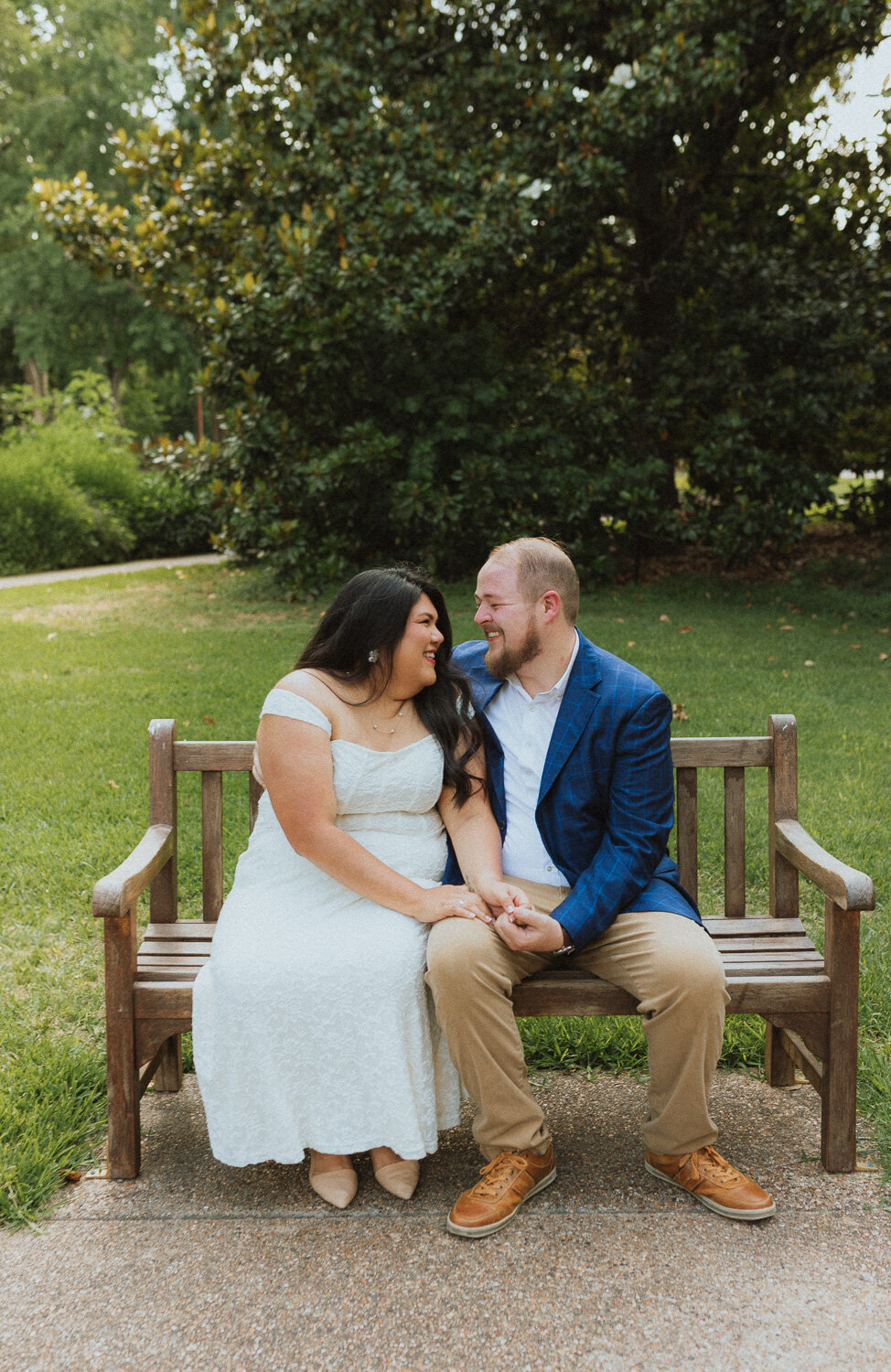 fort-worth-botanic-gardens-engagement-20
