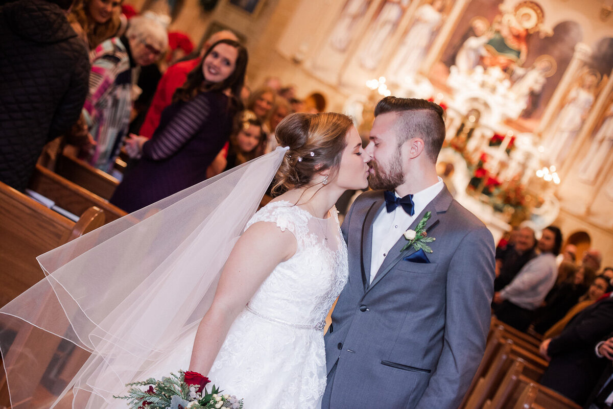 catholic-wedding-winter-indianapolis-indiana-st-johns-indy-31