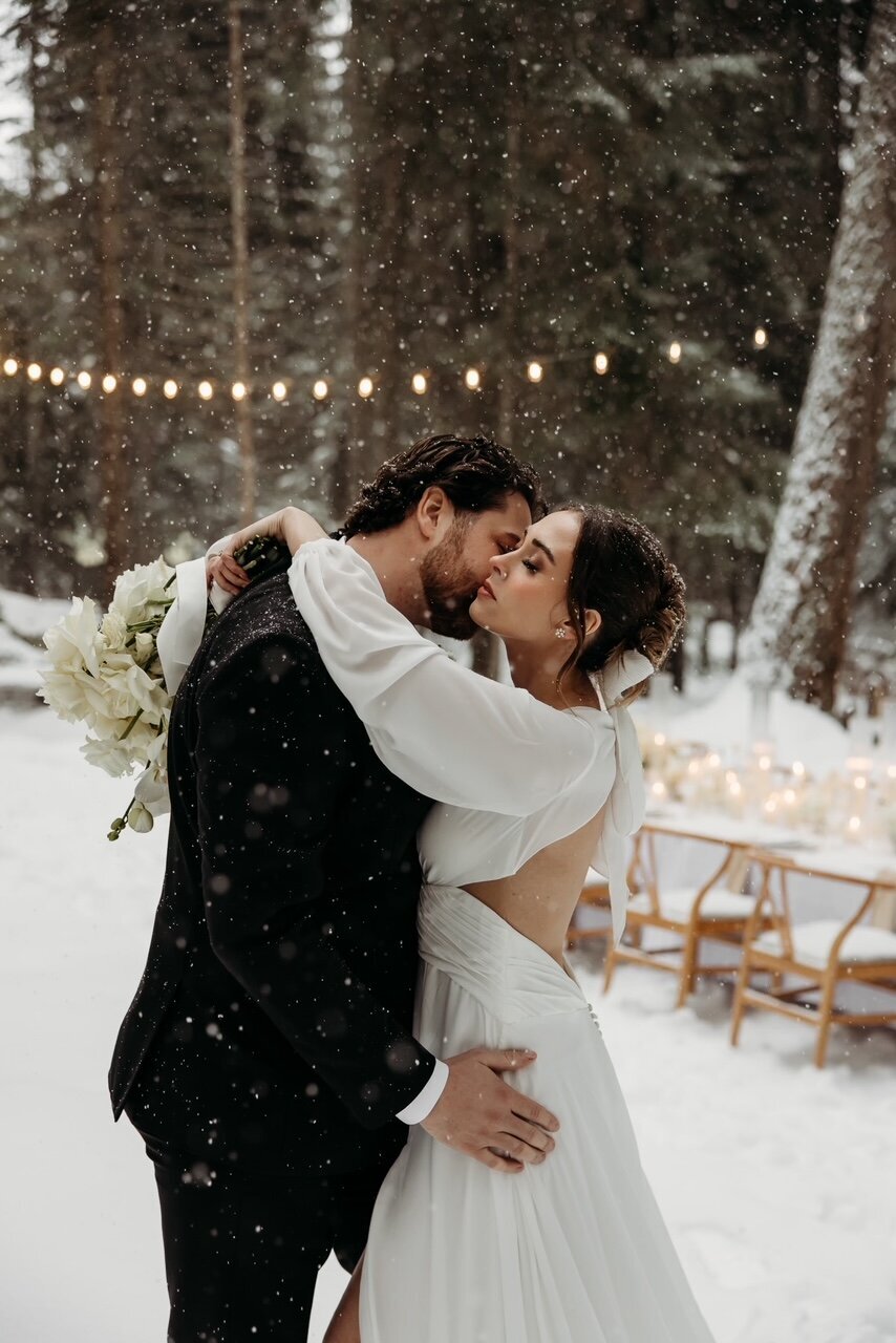 winterwedding-winterelopement-winterwedding-montanawedding-winterwonderlandwedding-41