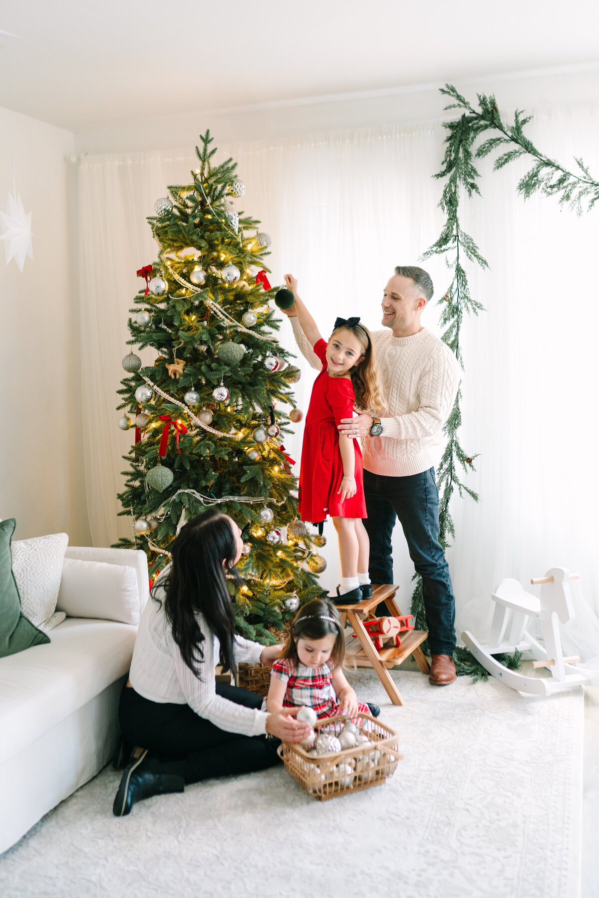 Lackner-'25Christmas-46