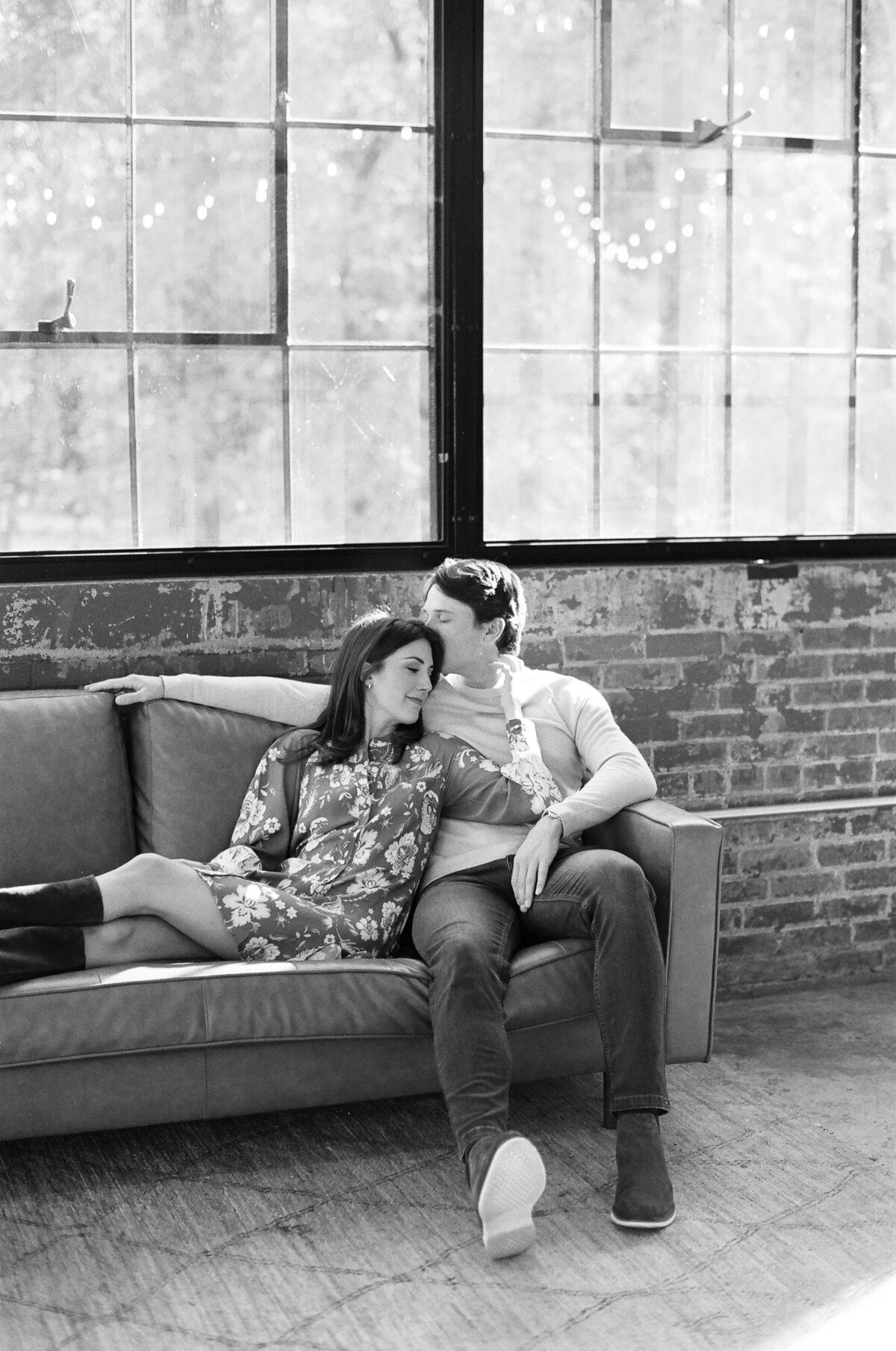 Lifestyle Engagement Photographer - Hunter and Sarah Photography-106