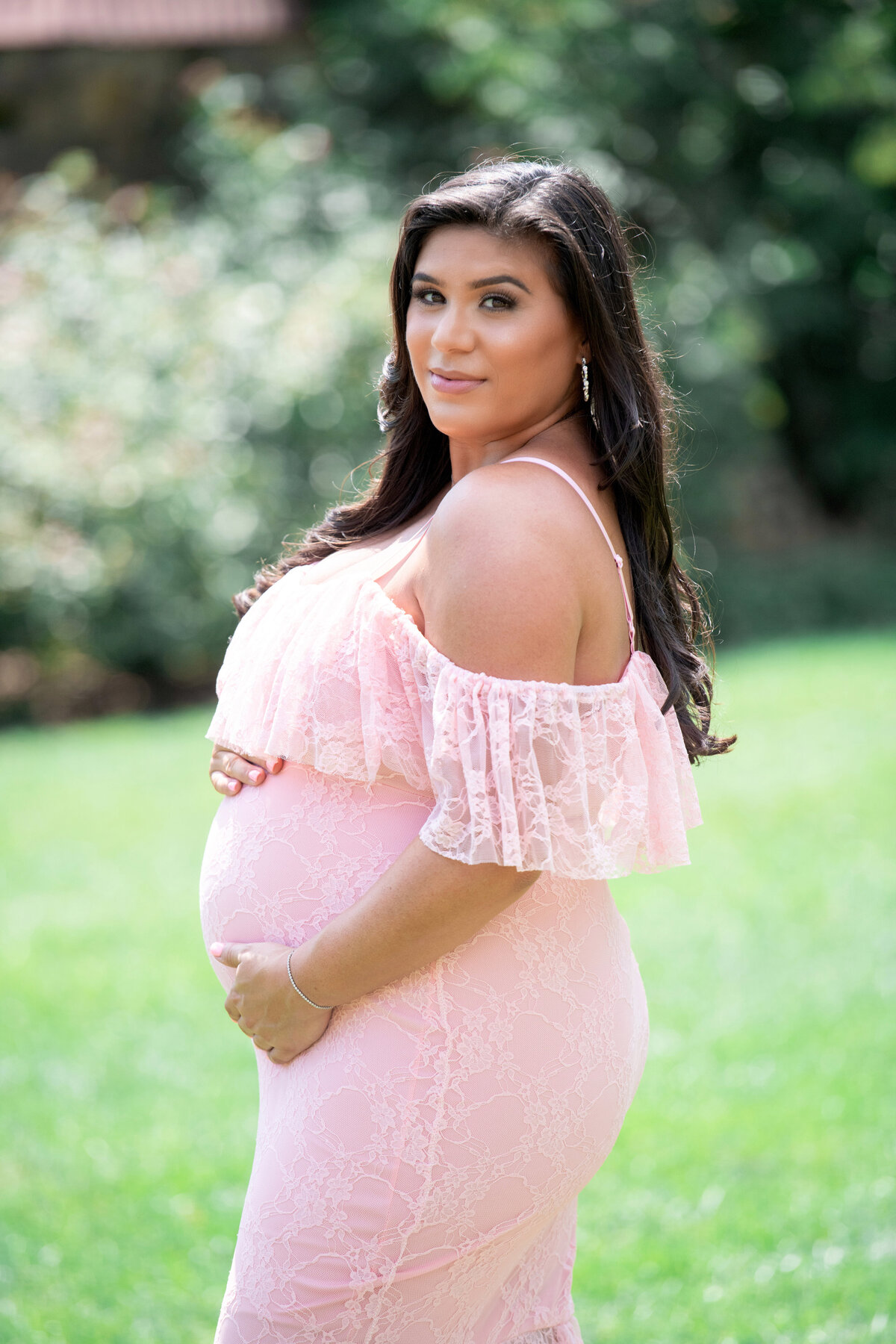 expectant_mother_portrait