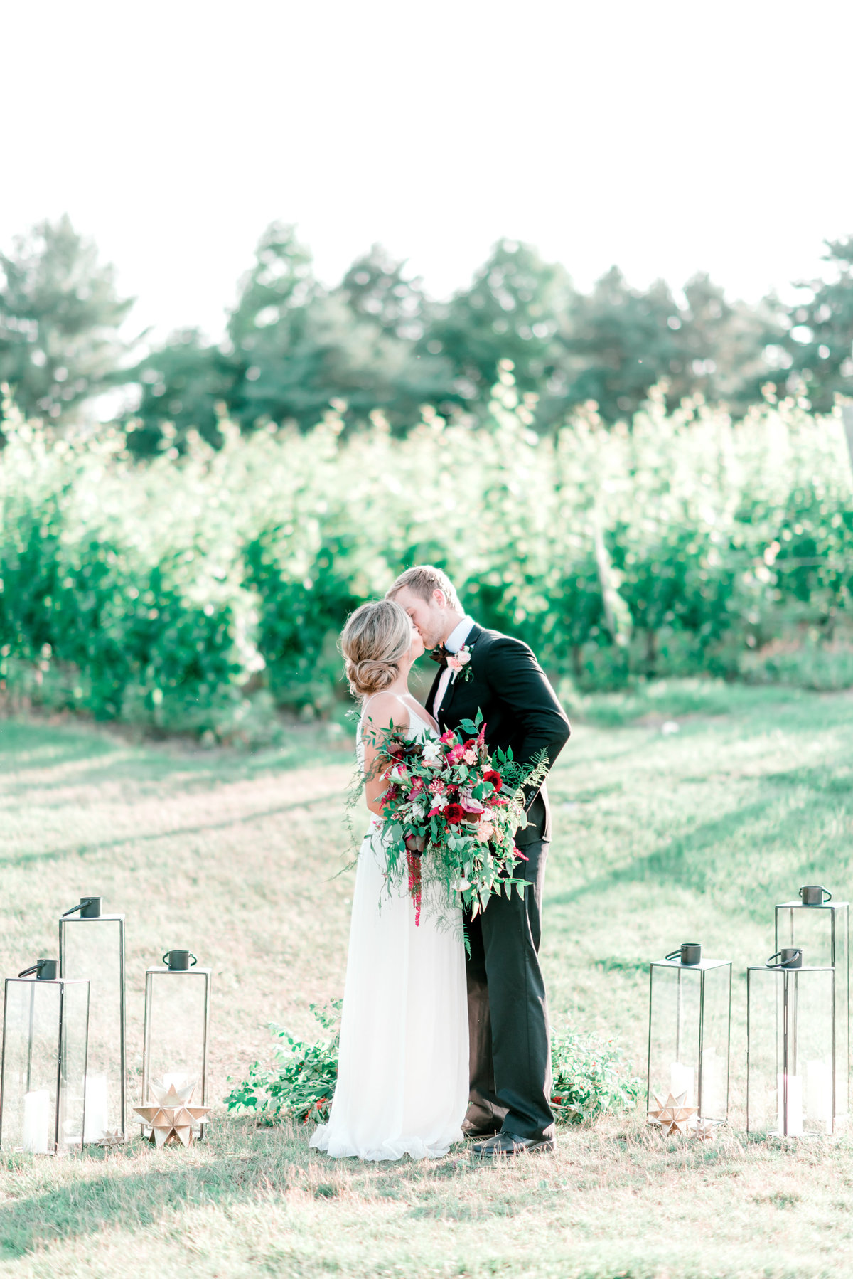 Black star farms vinyard wedding photography