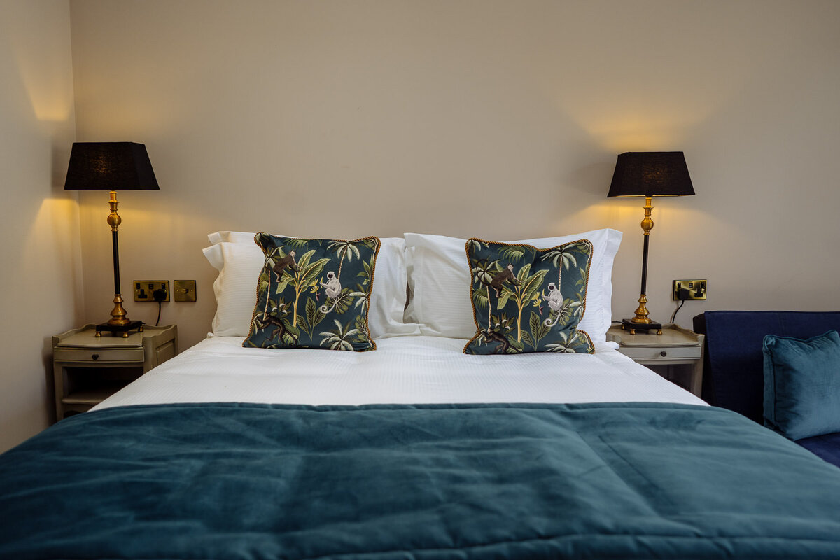 Interiors 14355