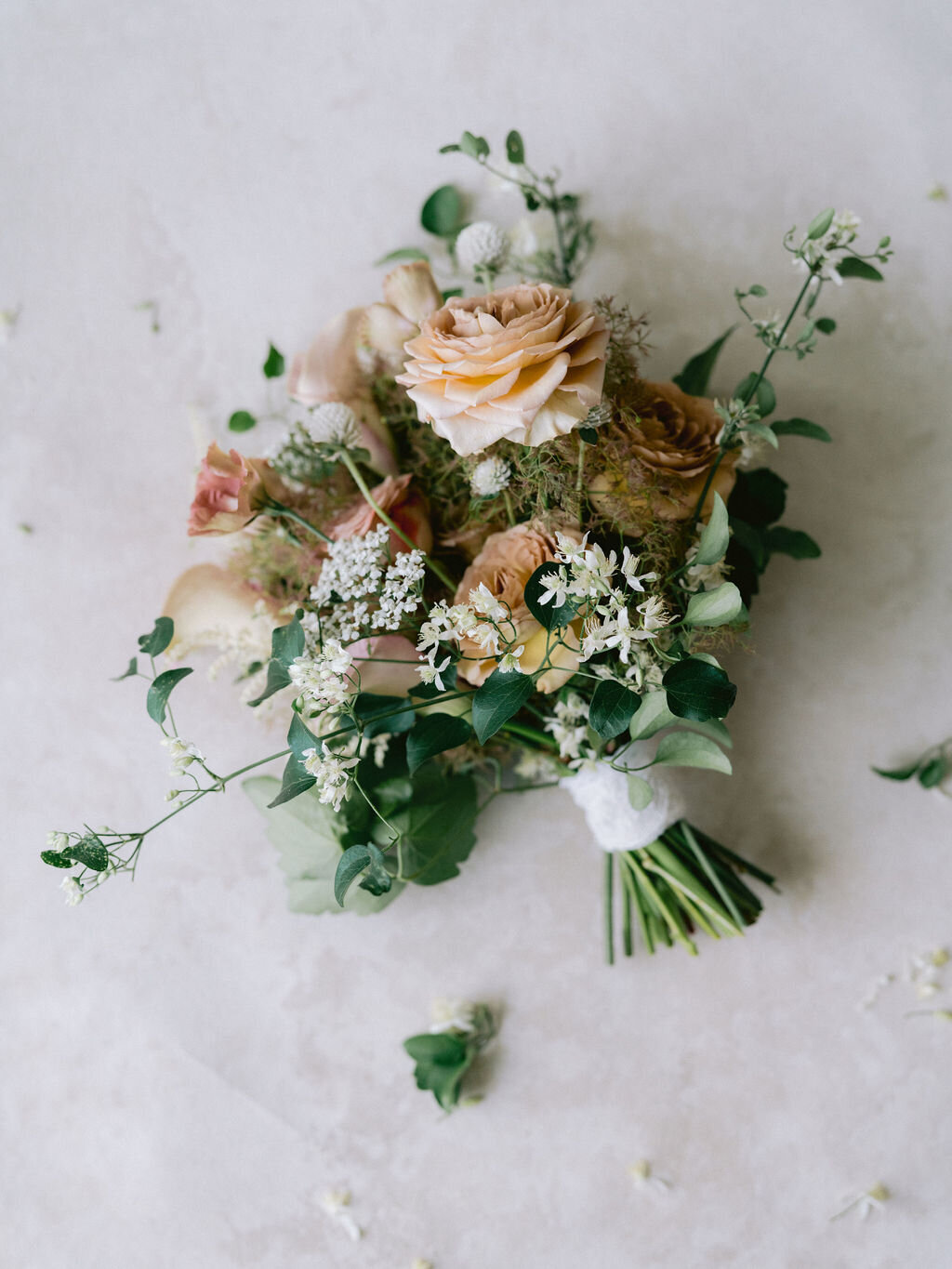 NikkiSanterre_EastCoastLuxuryWeddingPhotographer_PeabodyLibraryWeddingNouvelleEvents_Emily&Daniel-3