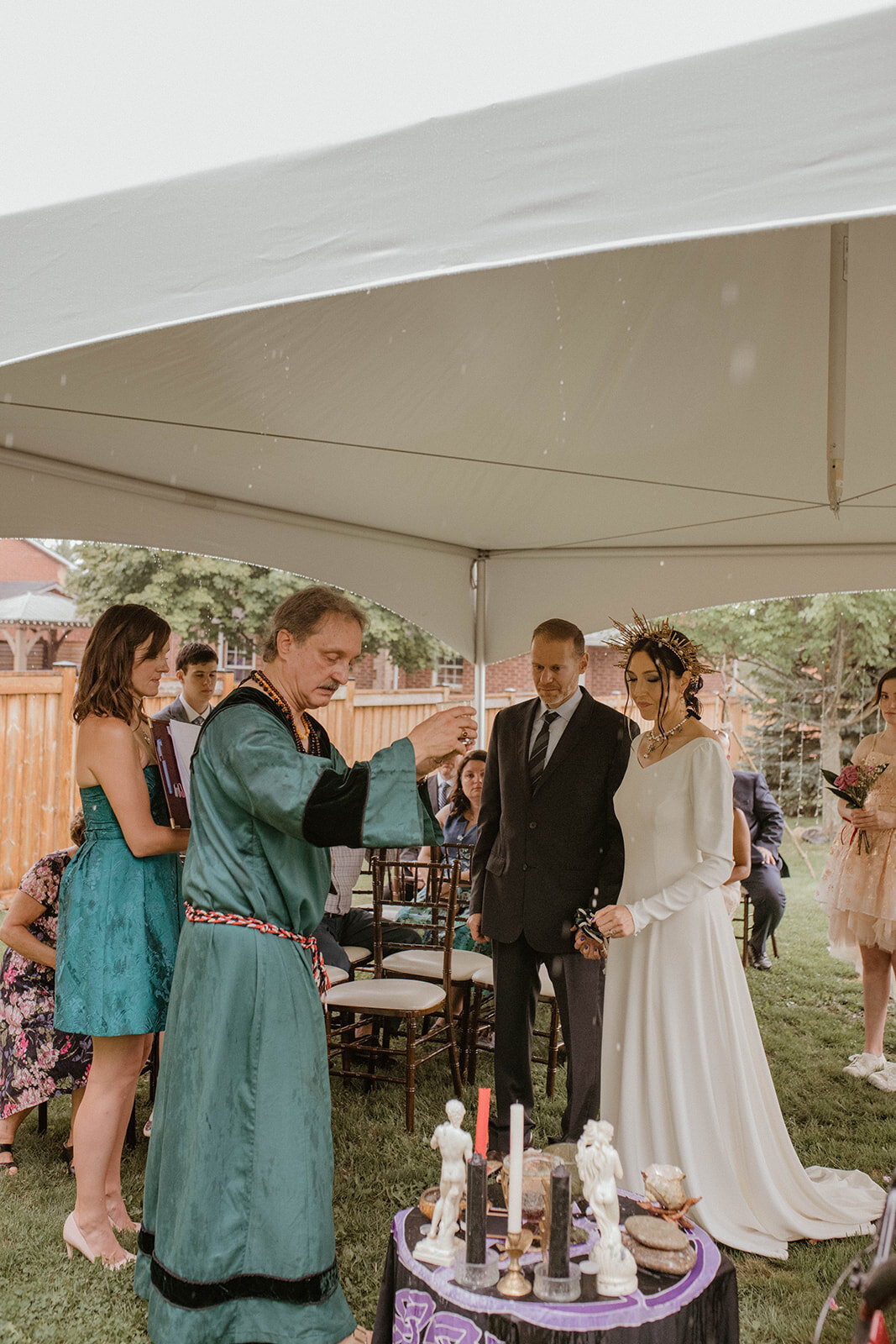 A--wiccan-backyard-wedding-intimate-ceremony-39