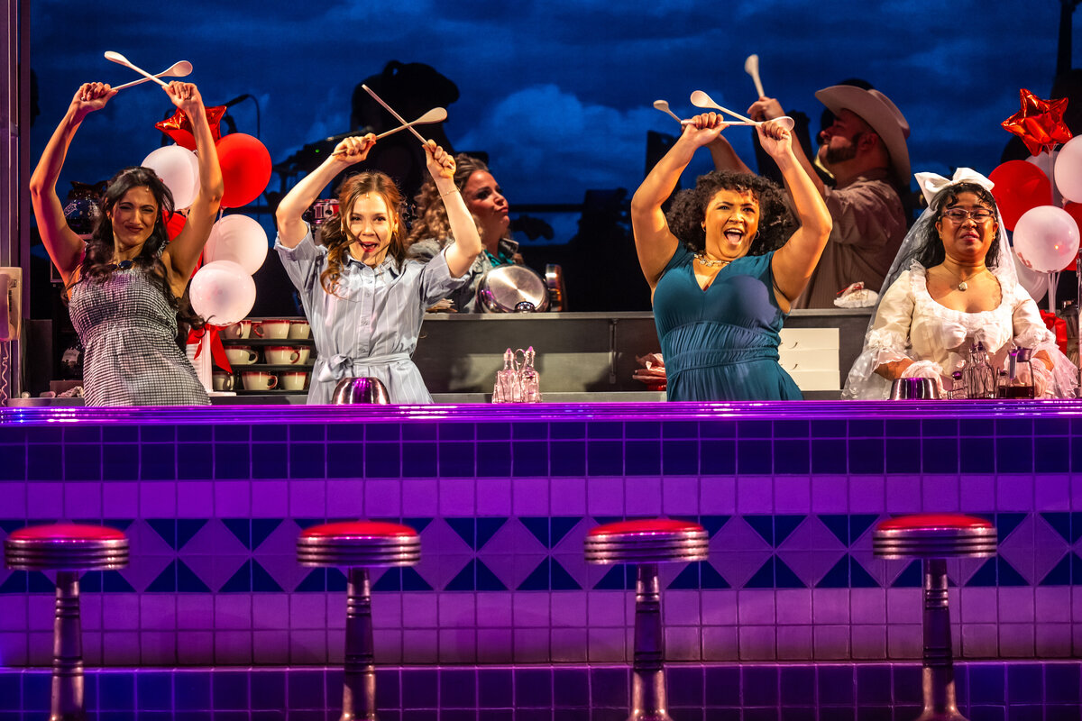 Waitress-photobyDahliaKatz-9217