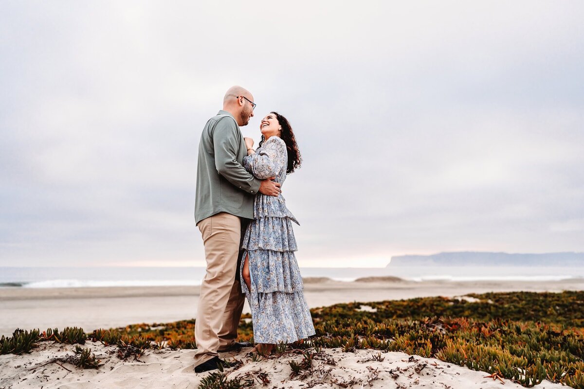 San Diego Family Photographer captures mother and father hugging