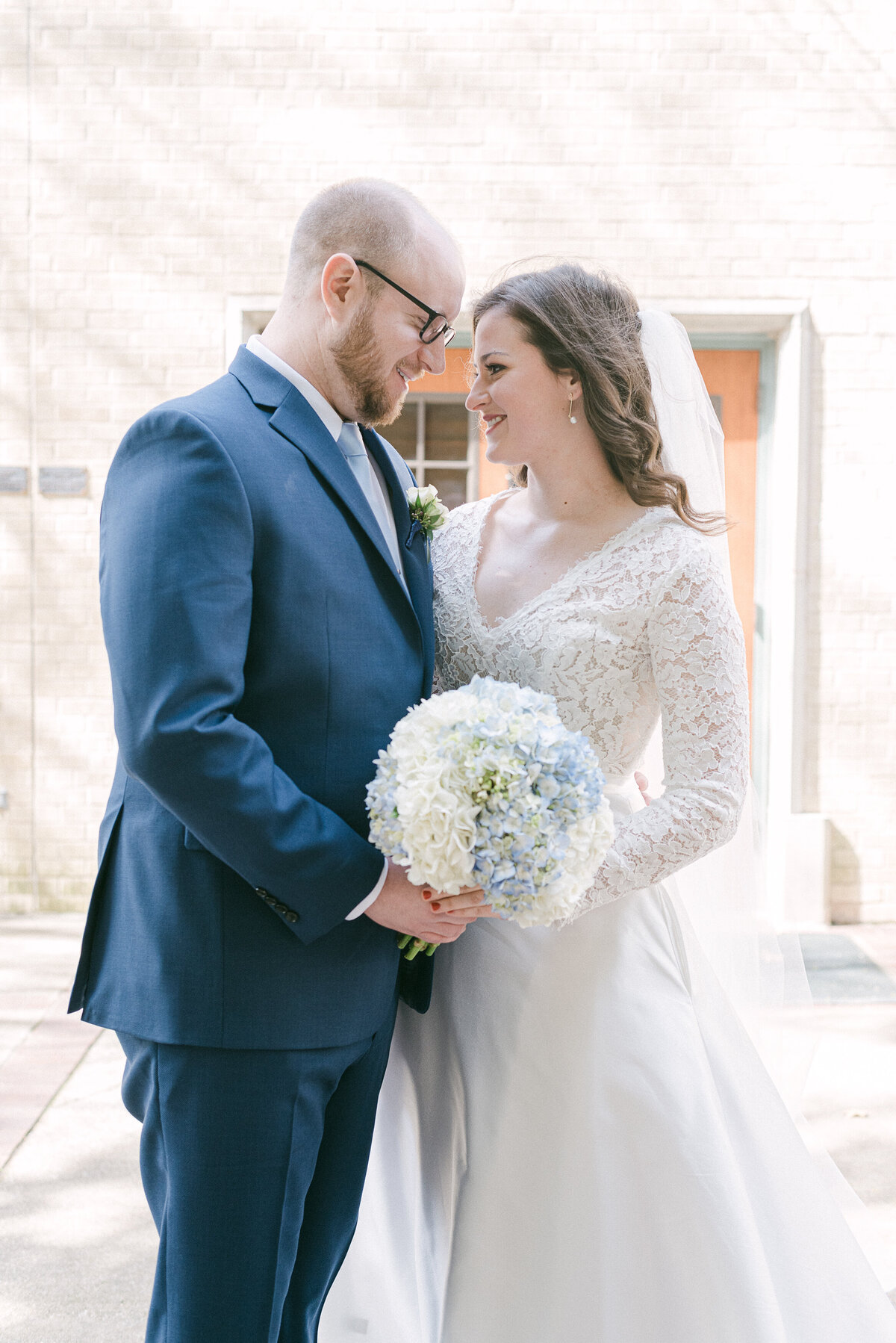 jen-symes-weddings-dallas-cathedral-24