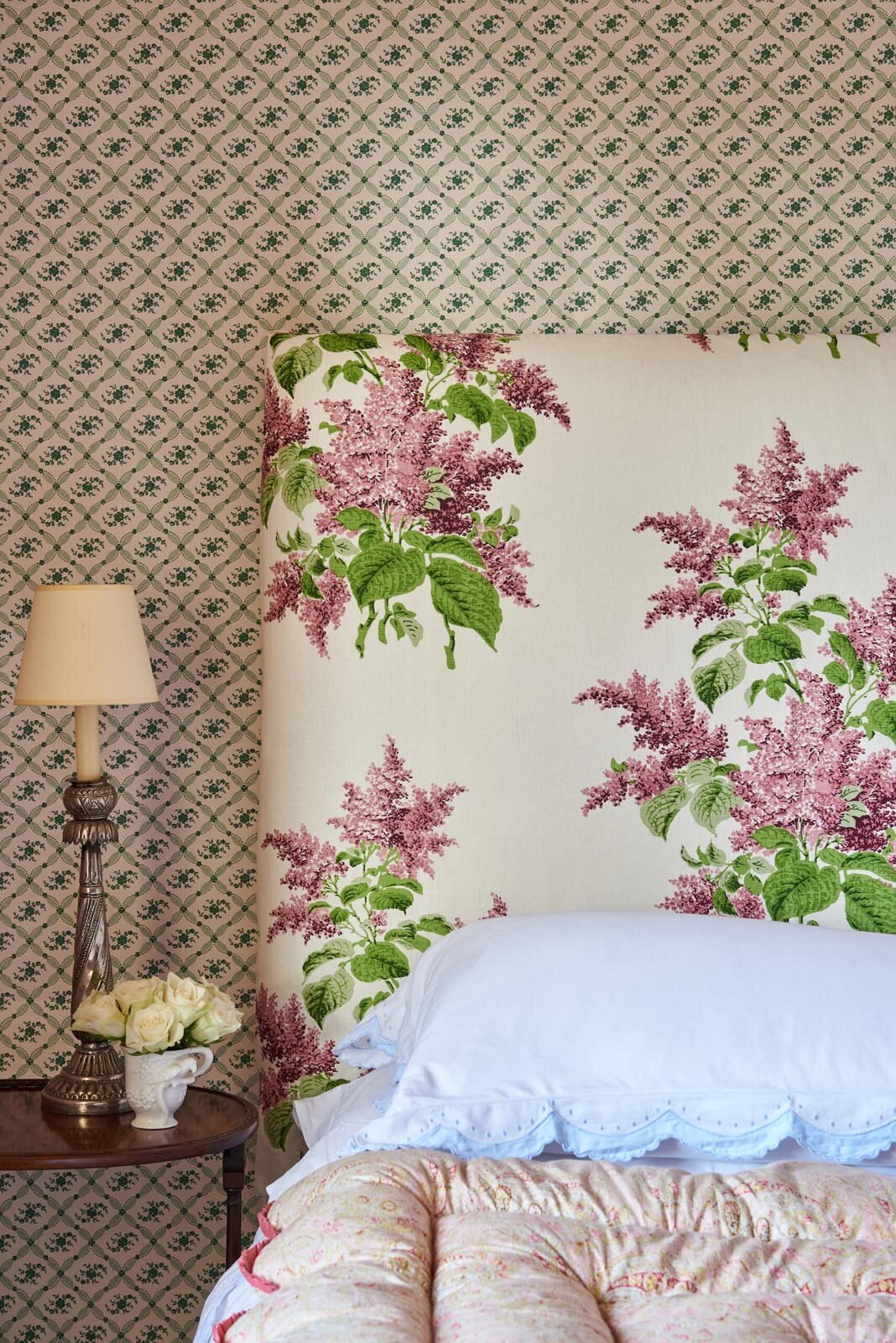 Lifestyle-Violet-Green-12496-scaled