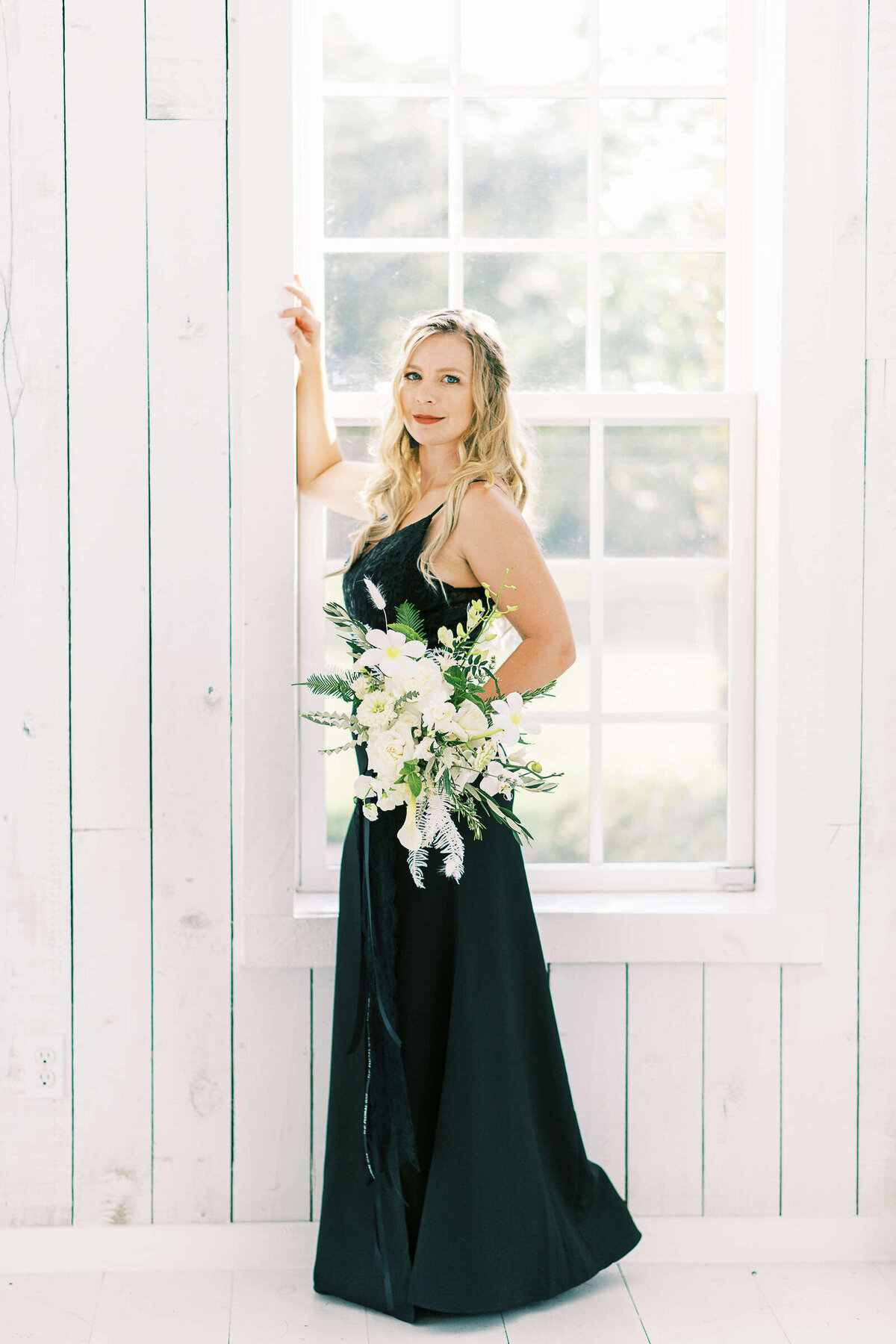 09 The White Sparrow Barn North Texas Engagement Kate Panza Photography Laura Lee and Justus