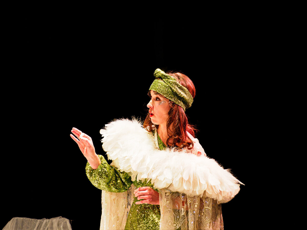 LES CONSOLANTES de Pauline Susini ©Marie Charbonnier_B200248