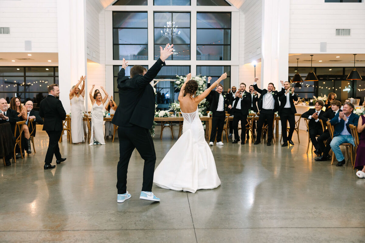 Sydney-and-Carsen-Luxury-wedding-in-Dallas-Texas-Bella-Vista-Wedding-Planning-033
