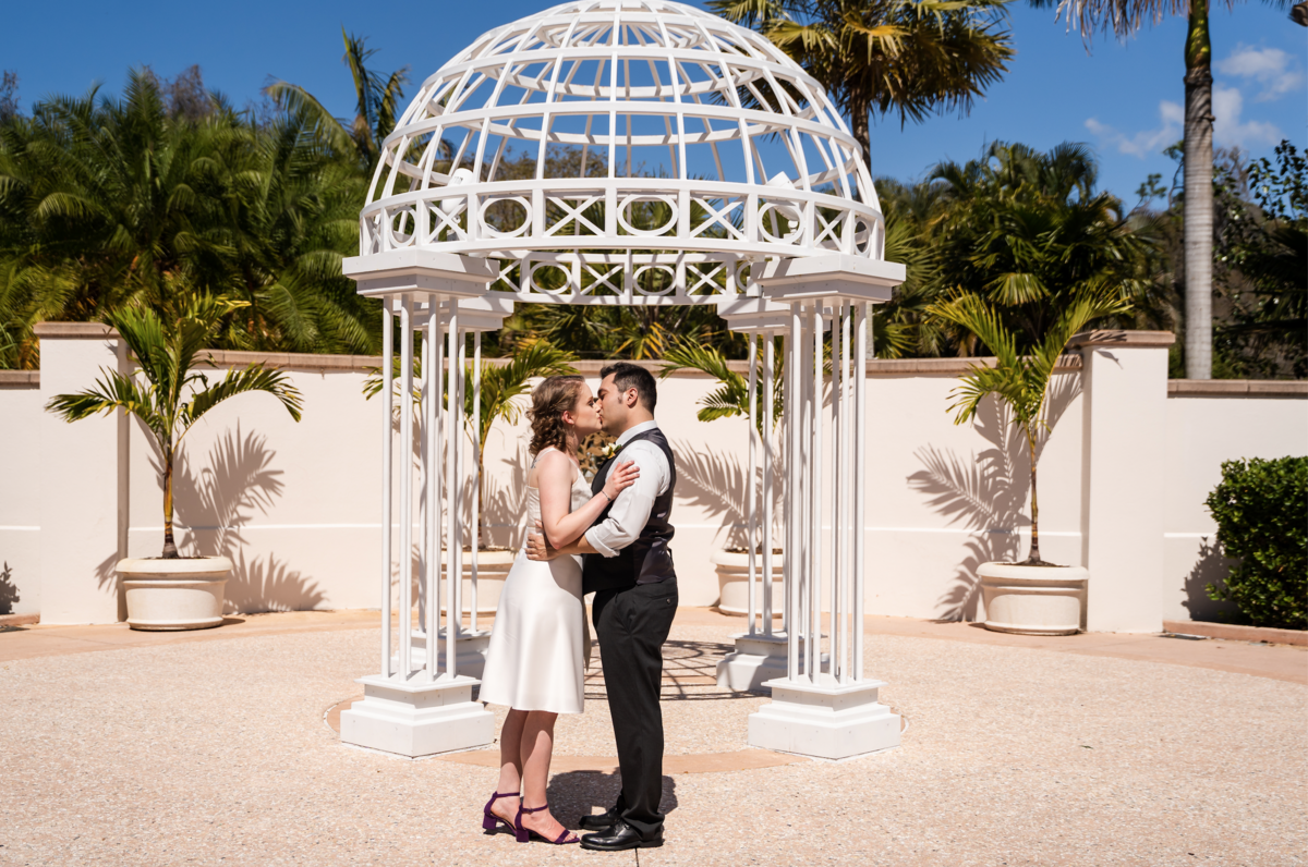 maddness-photo-florida-botanical-gardens-elope-in-tampa-bay-chantilly-chic-celebrations-4