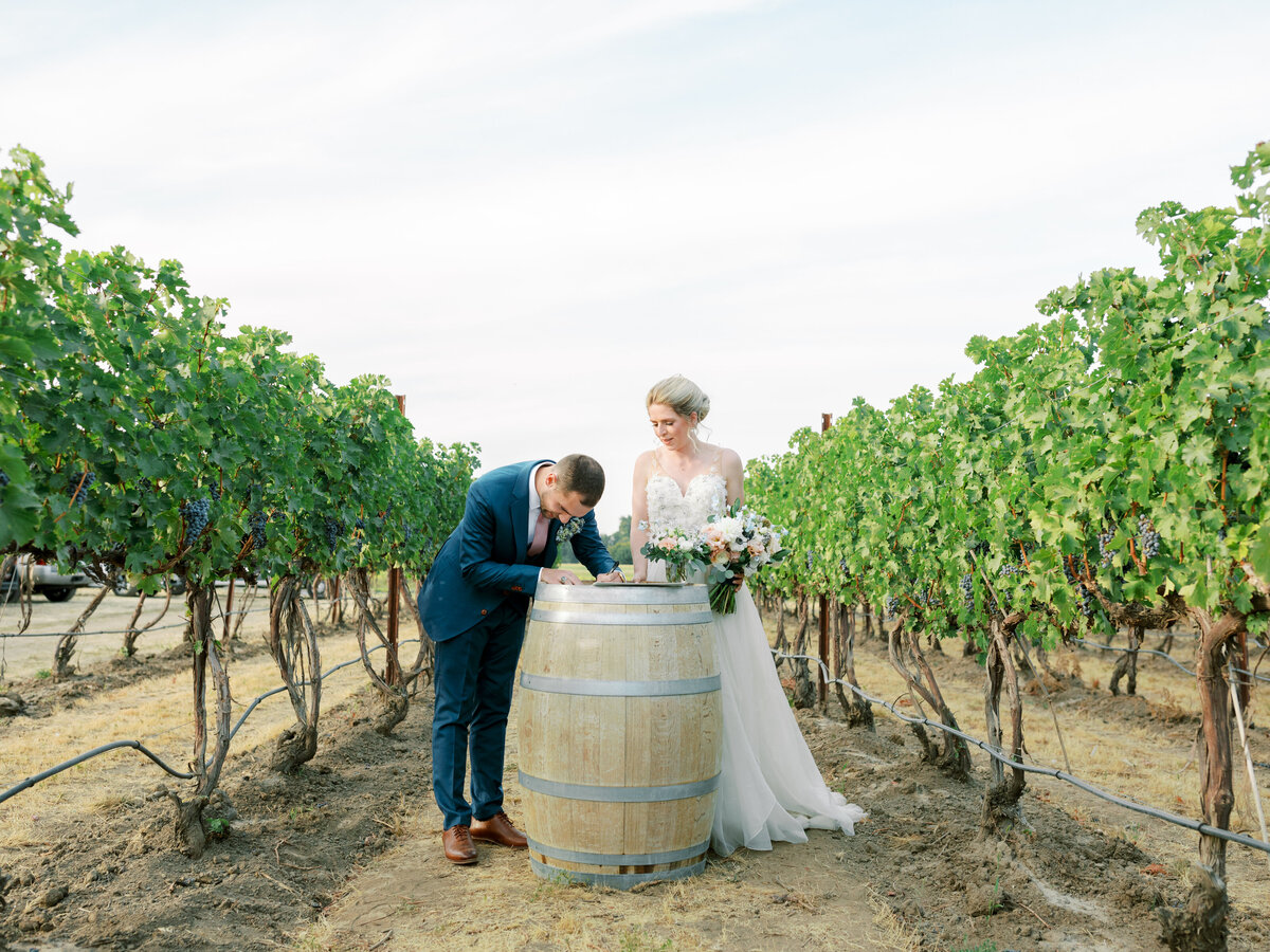 Kinhaven-Winery-Wedding-17