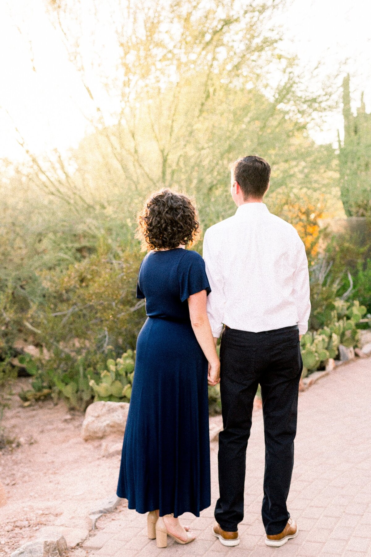 Desert_Botantical_Gardens_Engagement_Session_0021