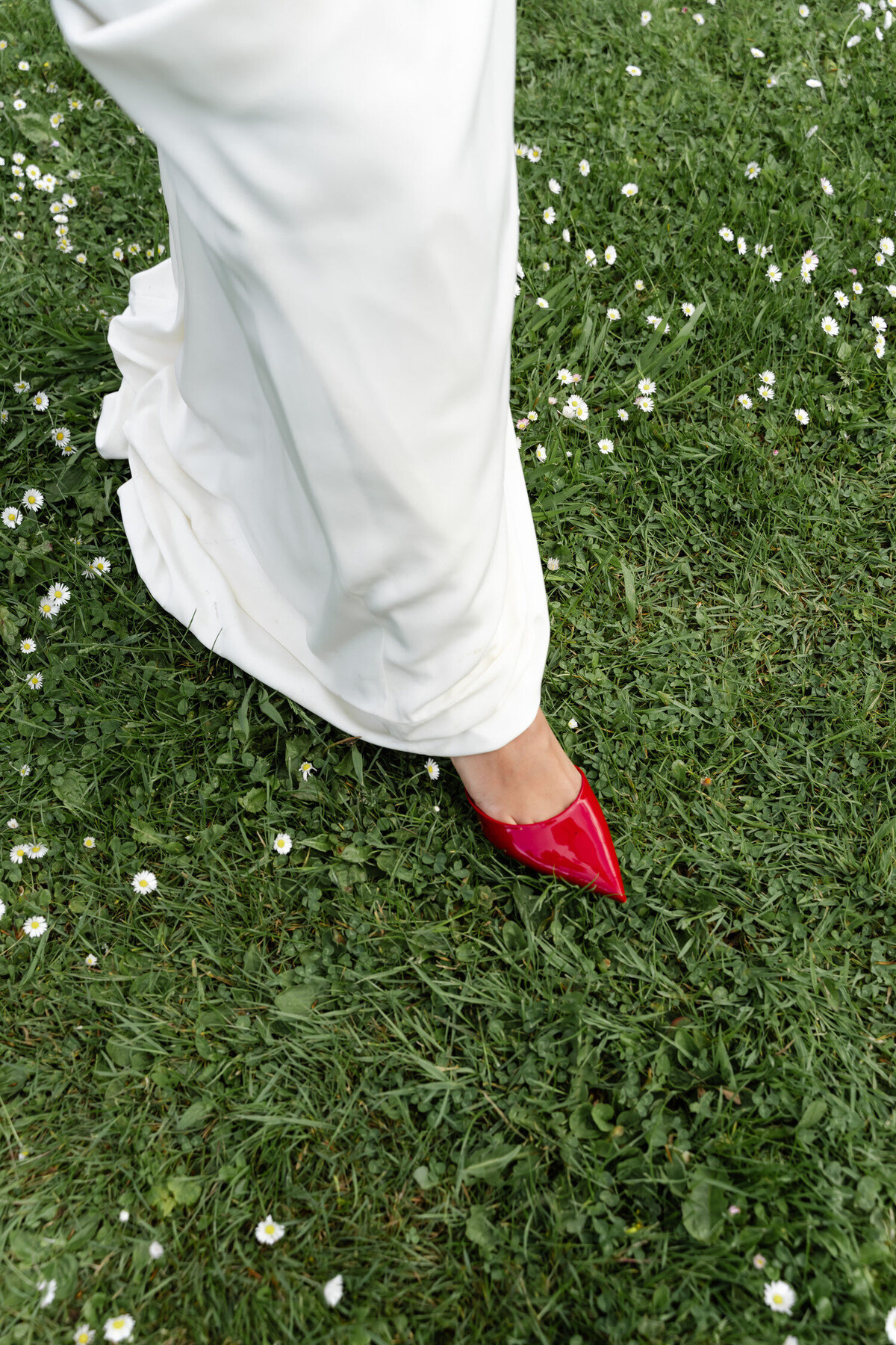 Wedding-Garden-Party-in-Normandy-Lea-Evrevin-Photographer-211